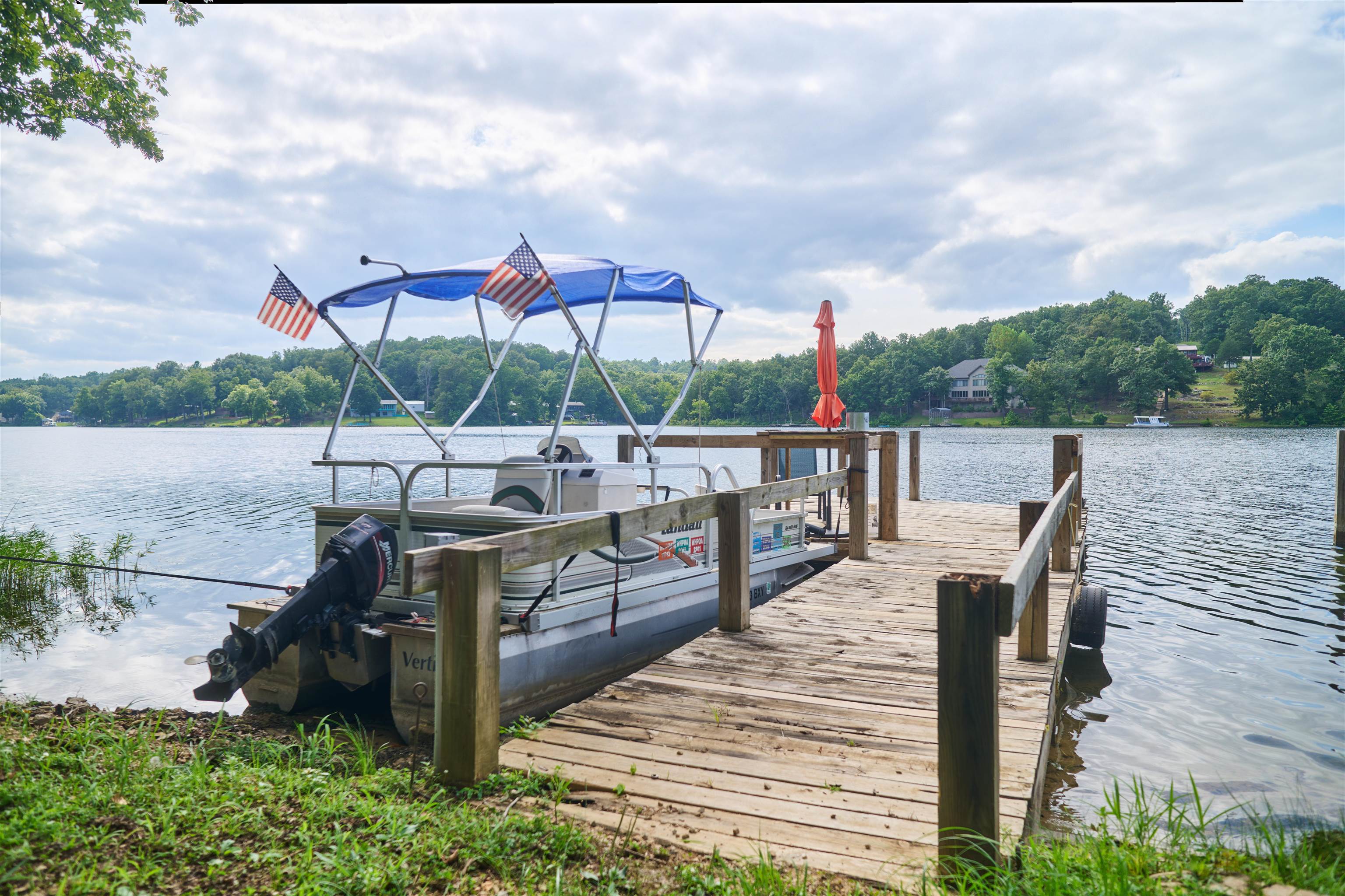 509 B Woodland Hills Rd  Hardy, AR