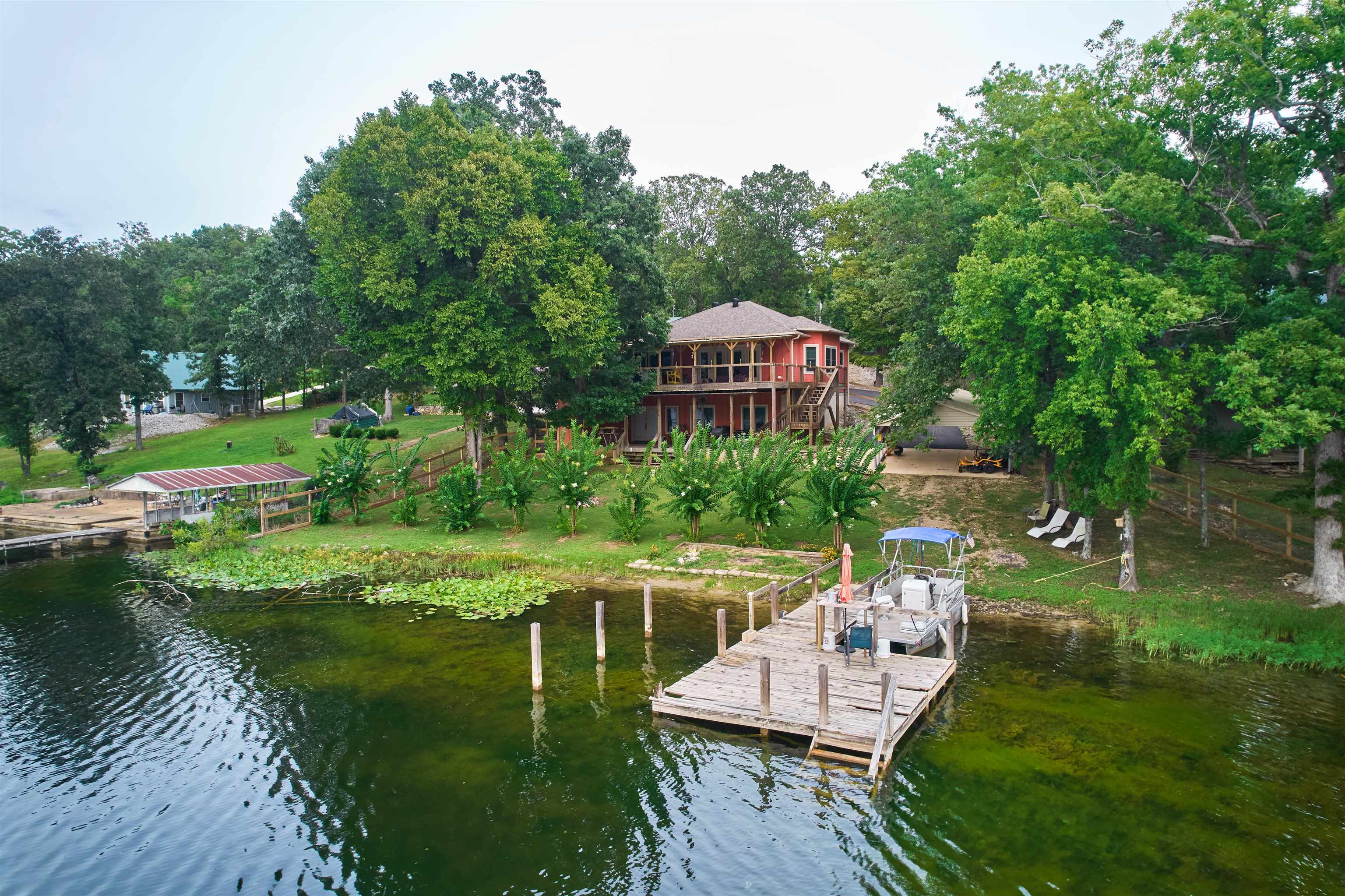 509 B Woodland Hills Rd  Hardy, AR