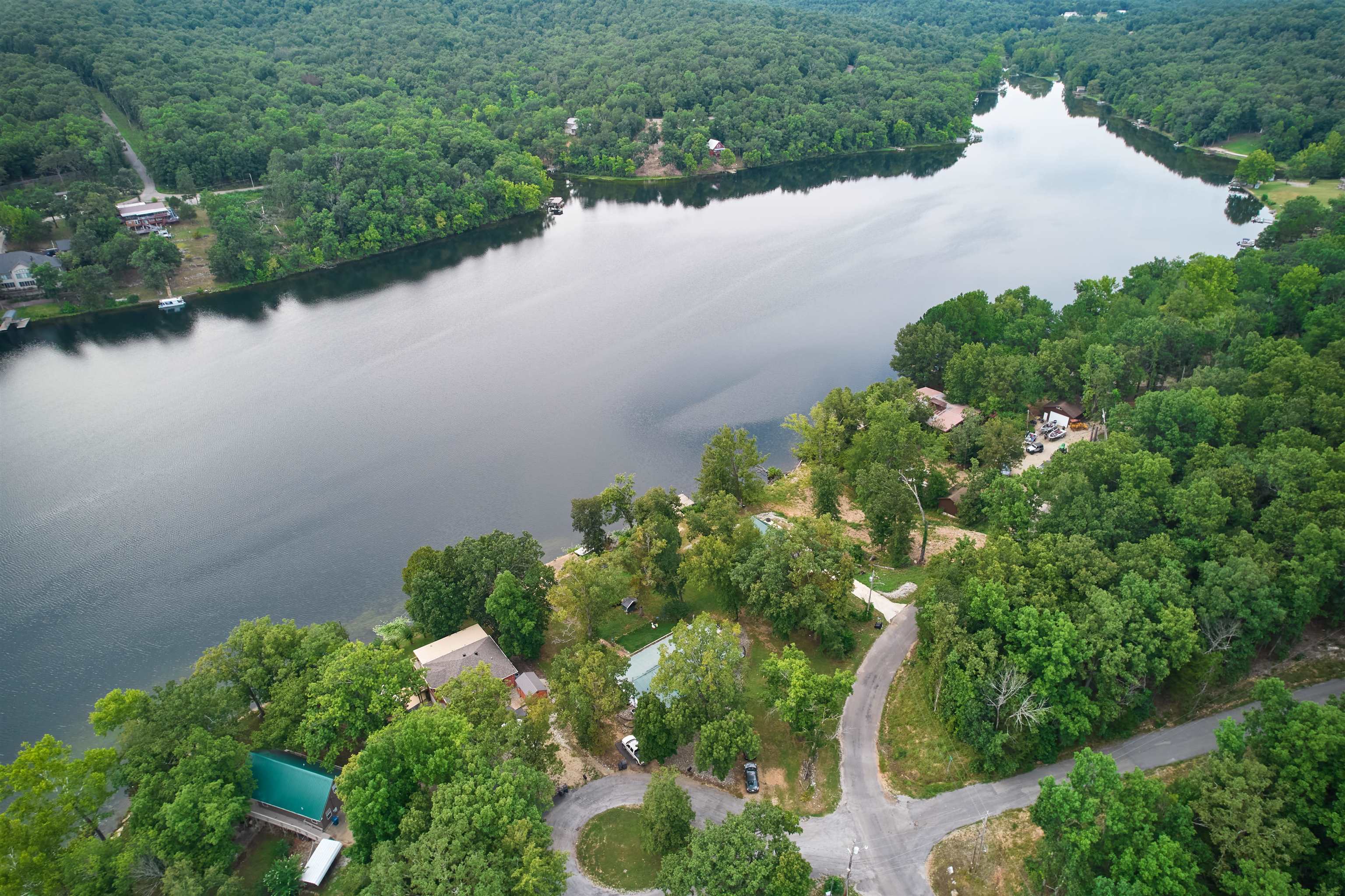 509 B Woodland Hills Rd  Hardy, AR