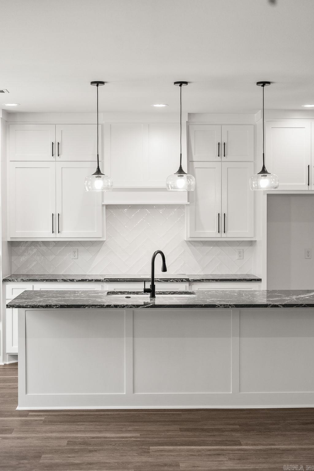 6809 Rudolph Road Alexander, AR 72002