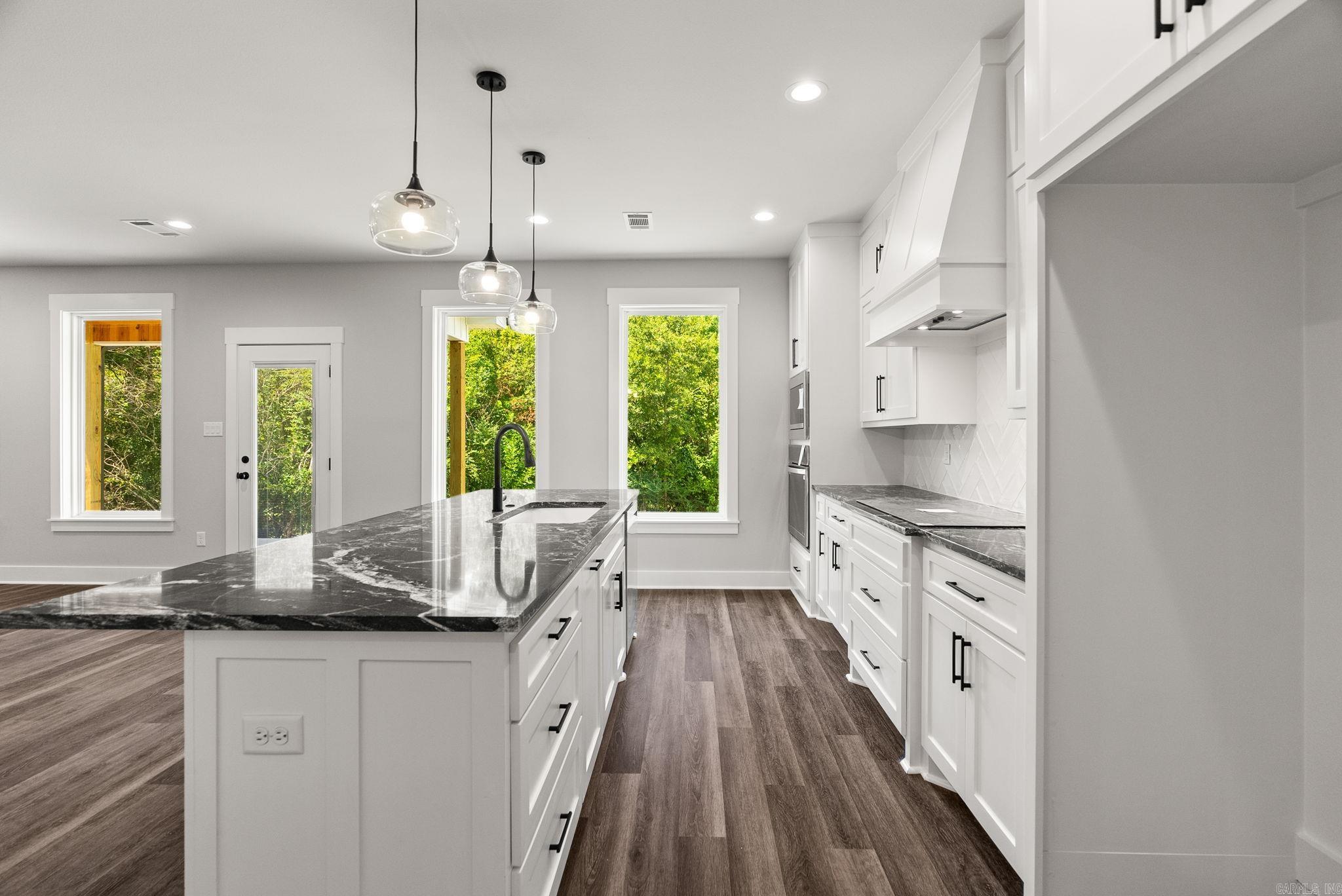 6809 Rudolph Road Alexander, AR 72002