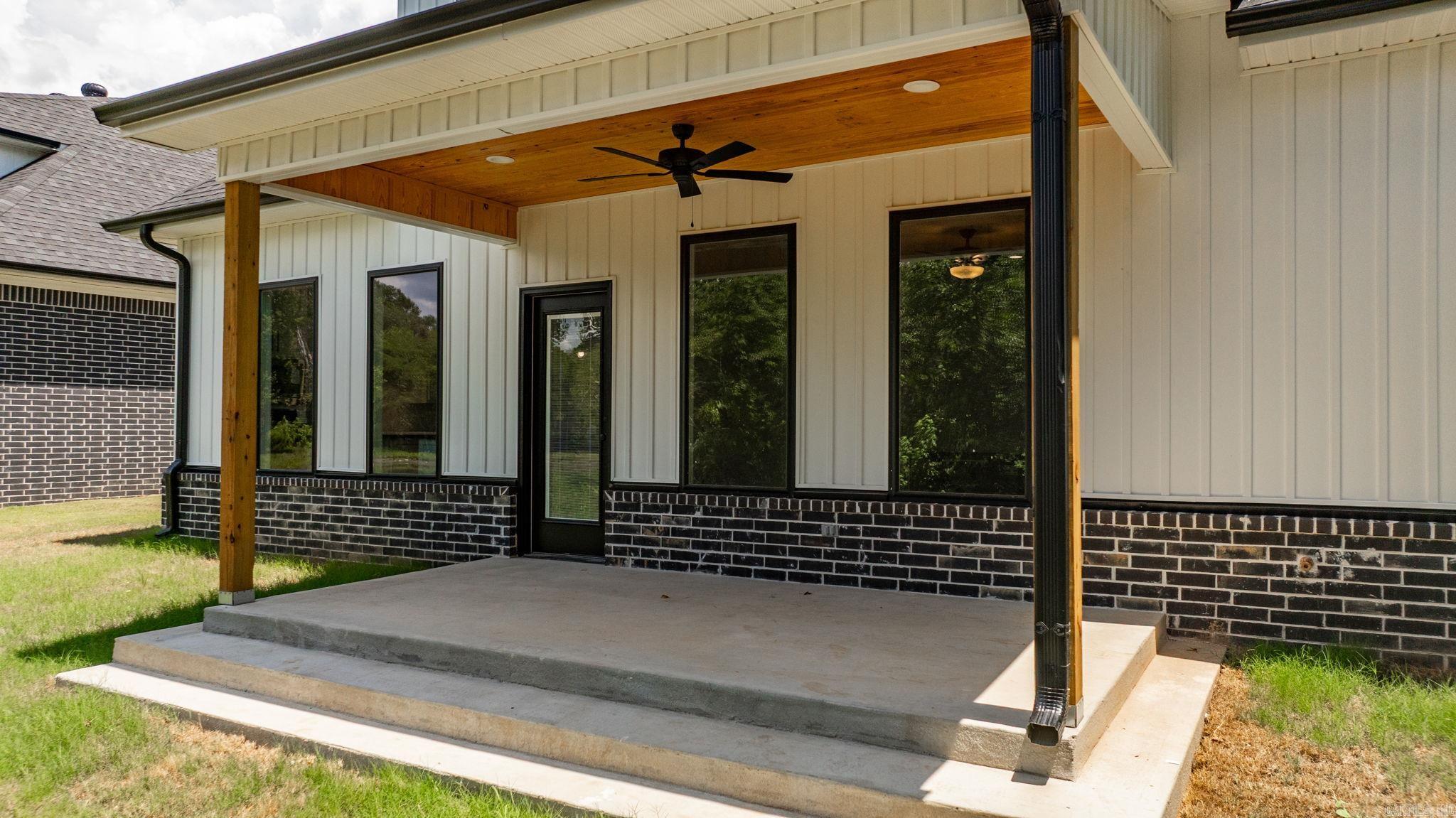 6809 Rudolph Road Alexander, AR 72002