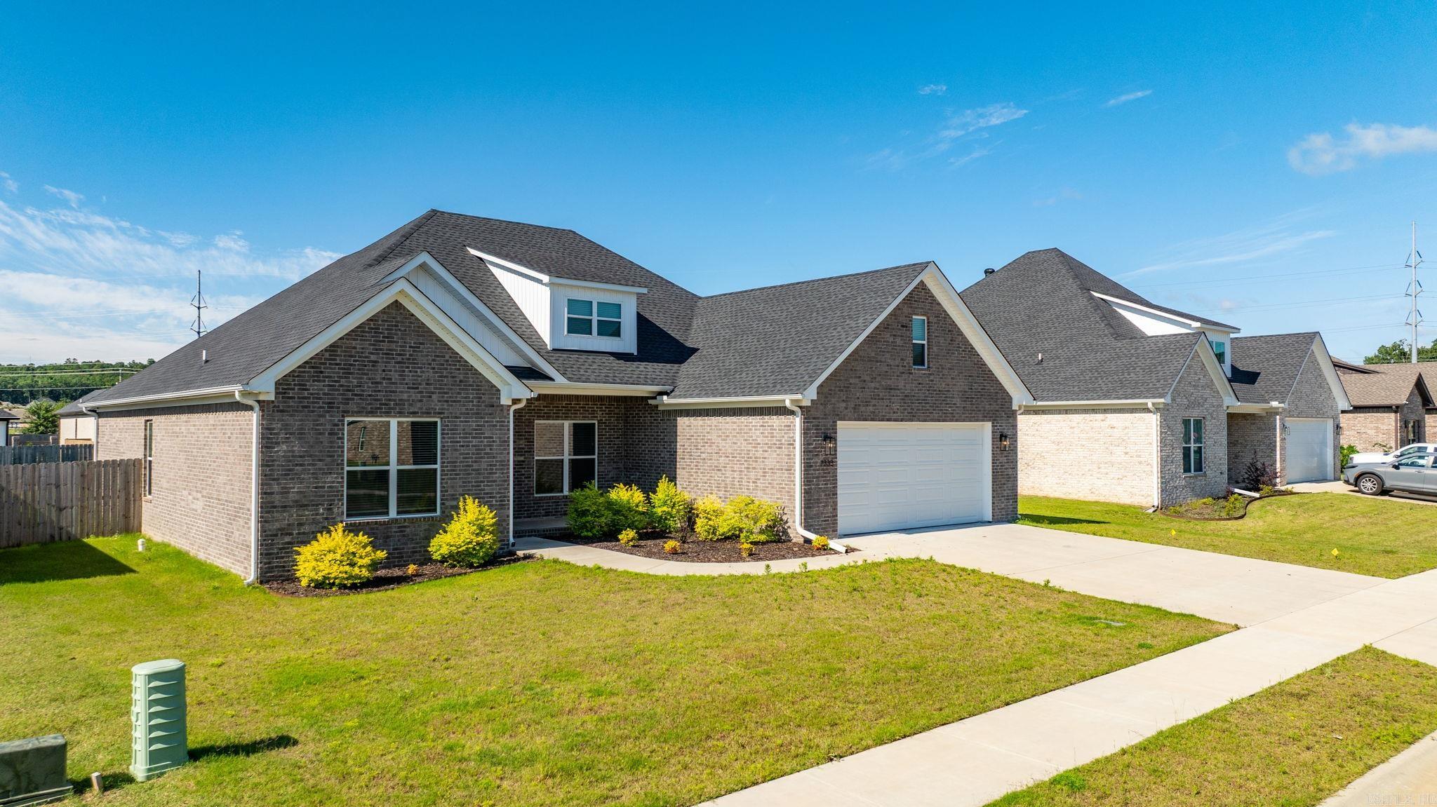 2333 Pleasant Cove Conway, AR 72034