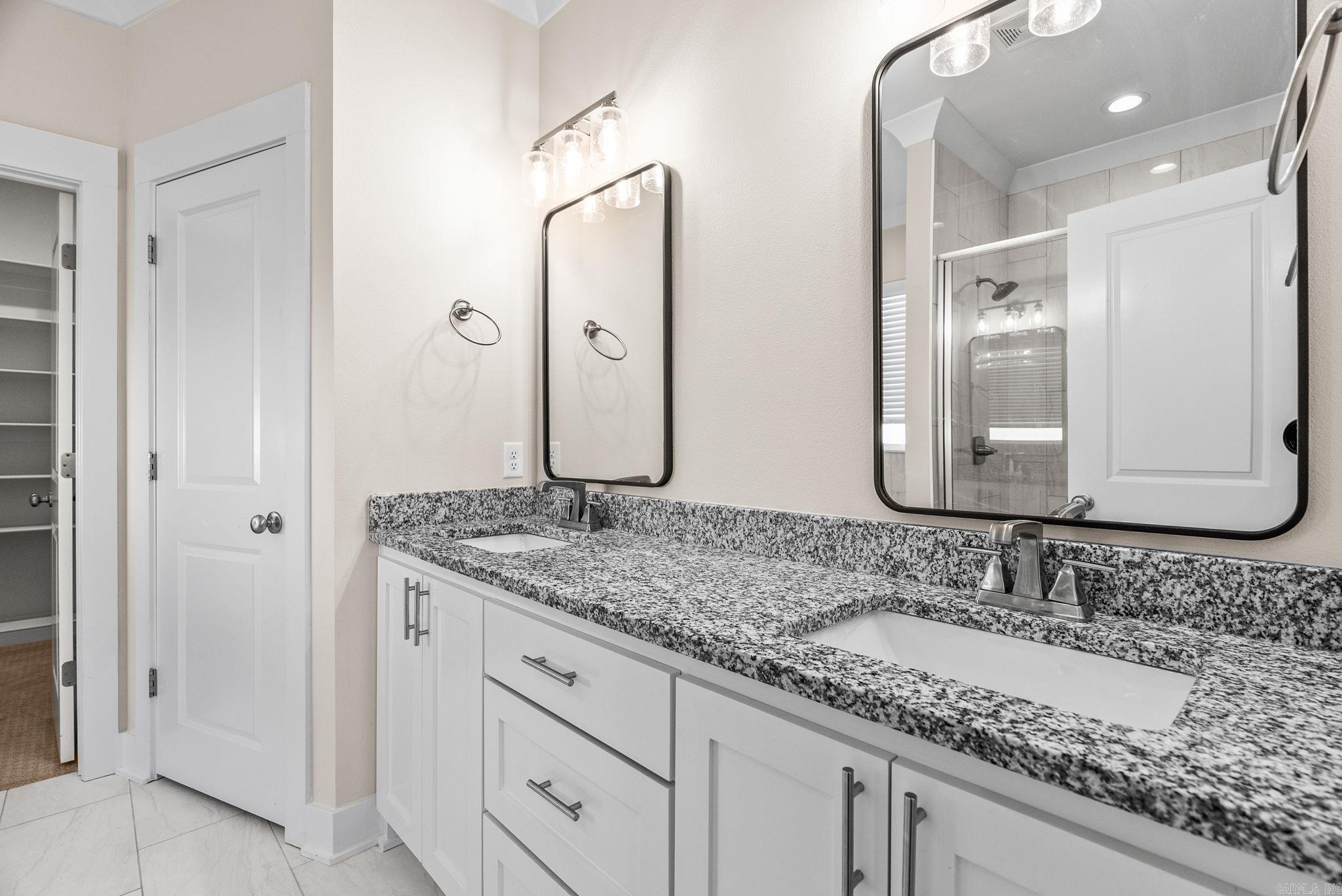 2333 Pleasant Cove Conway, AR 72034