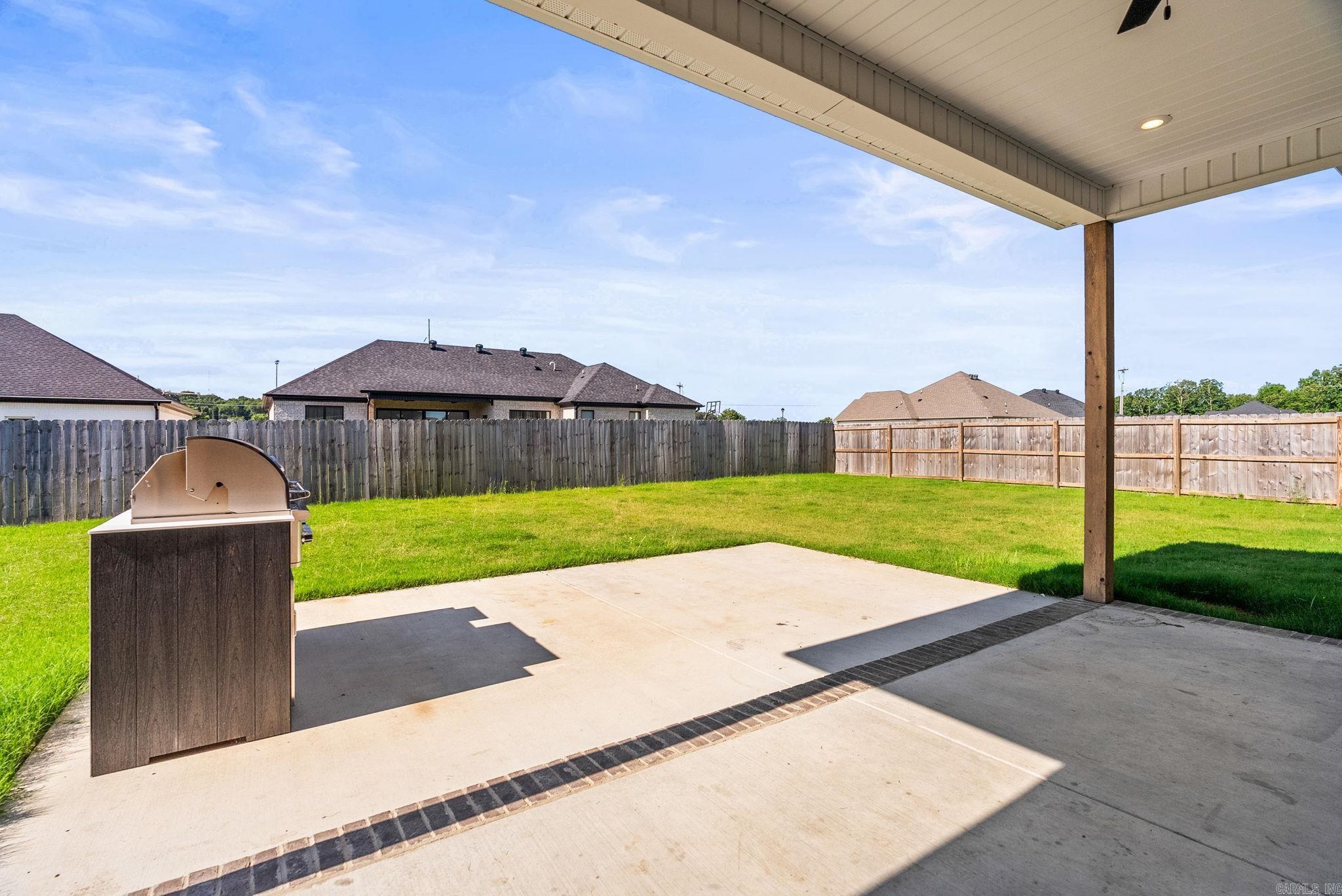 2333 Pleasant Cove Conway, AR 72034