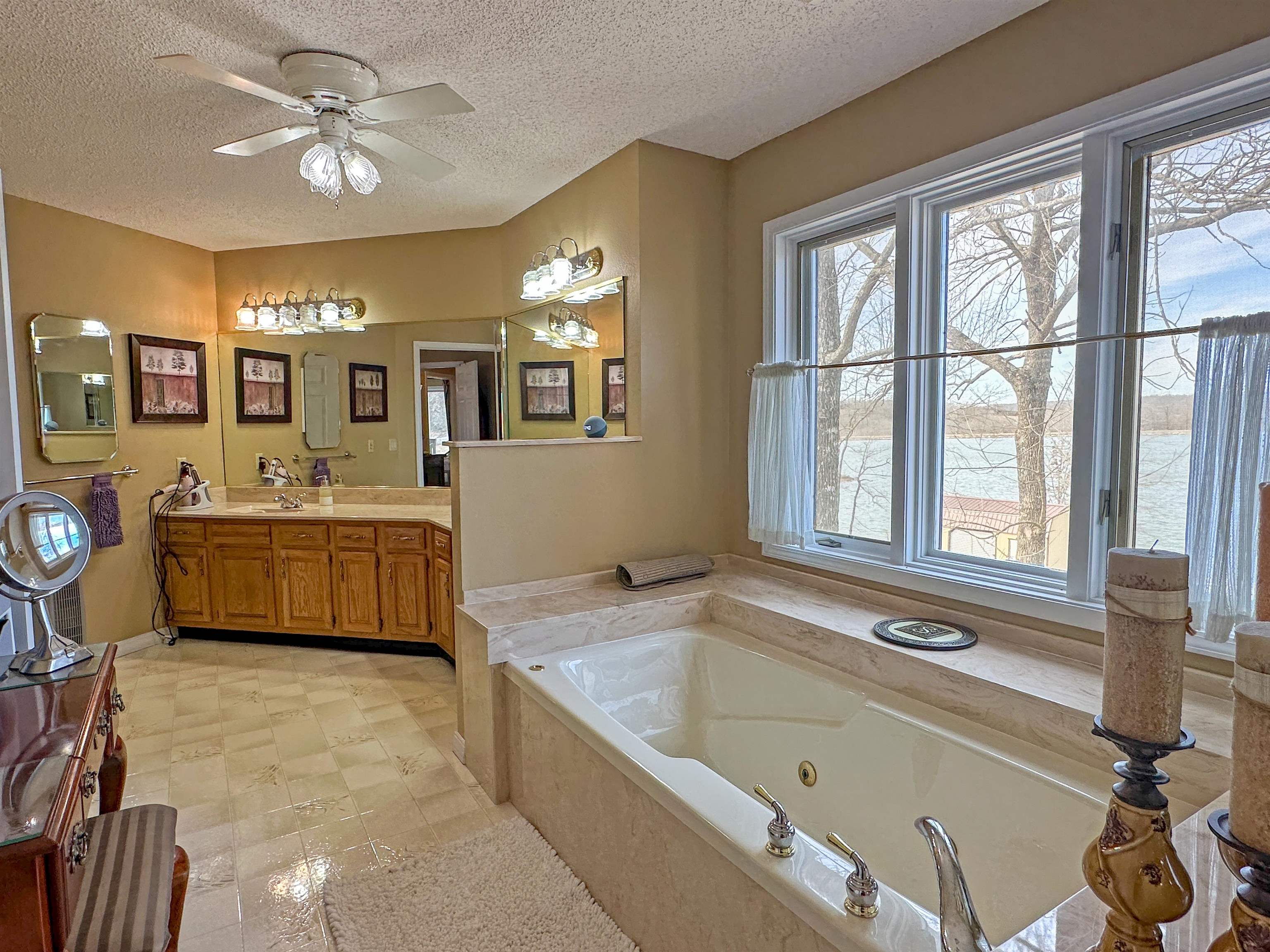 606 S Shore Drive Horseshoe Bend, AR 72512