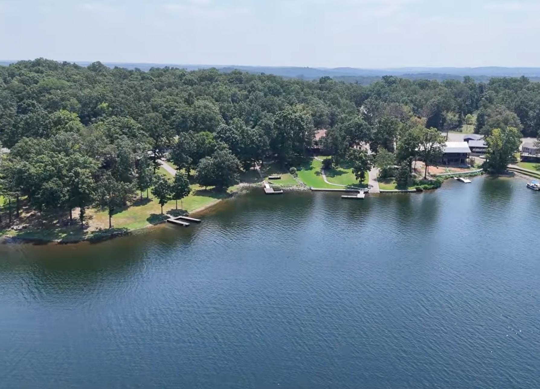 606 S Shore Drive Horseshoe Bend, AR 72512