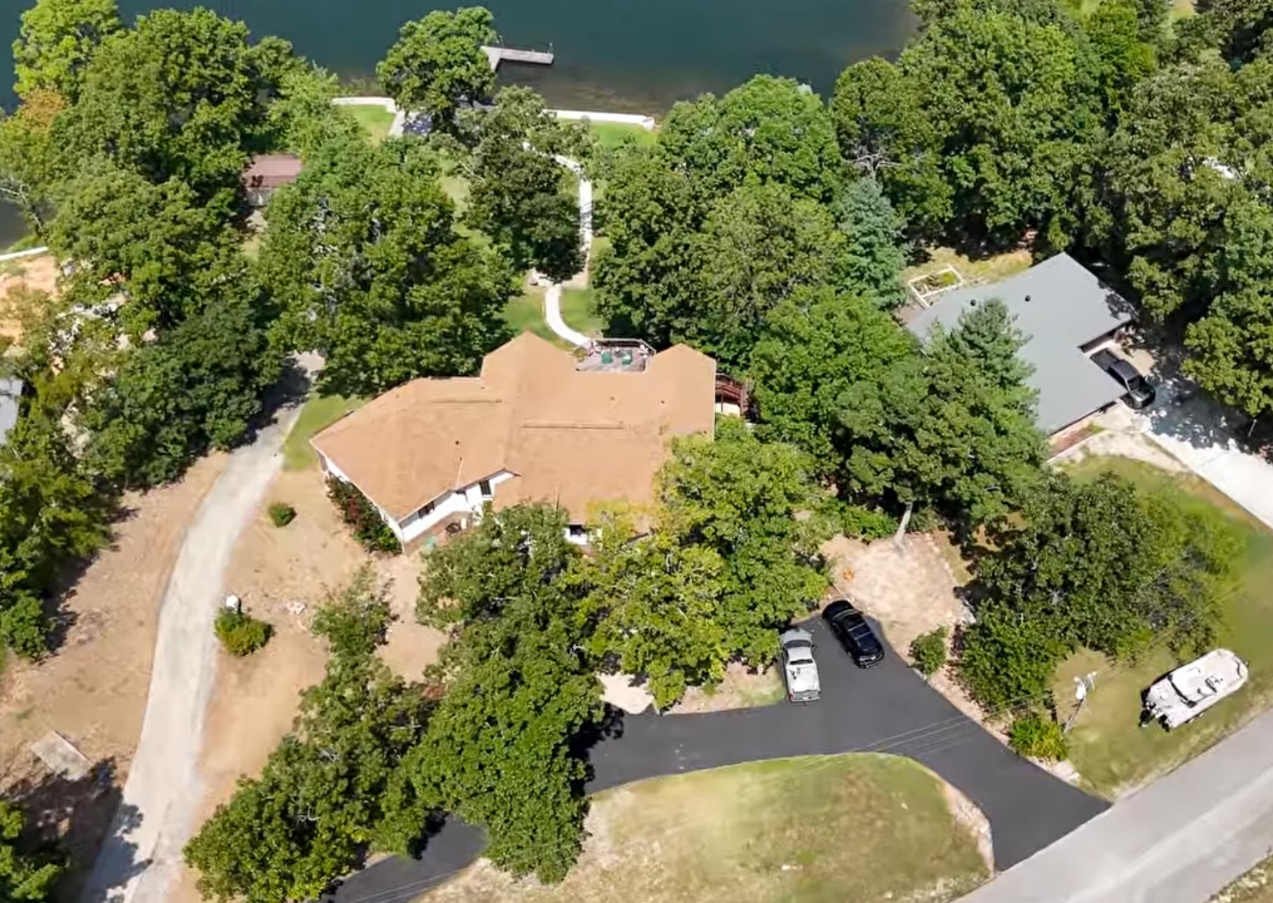 606 S Shore Drive Horseshoe Bend, AR 72512