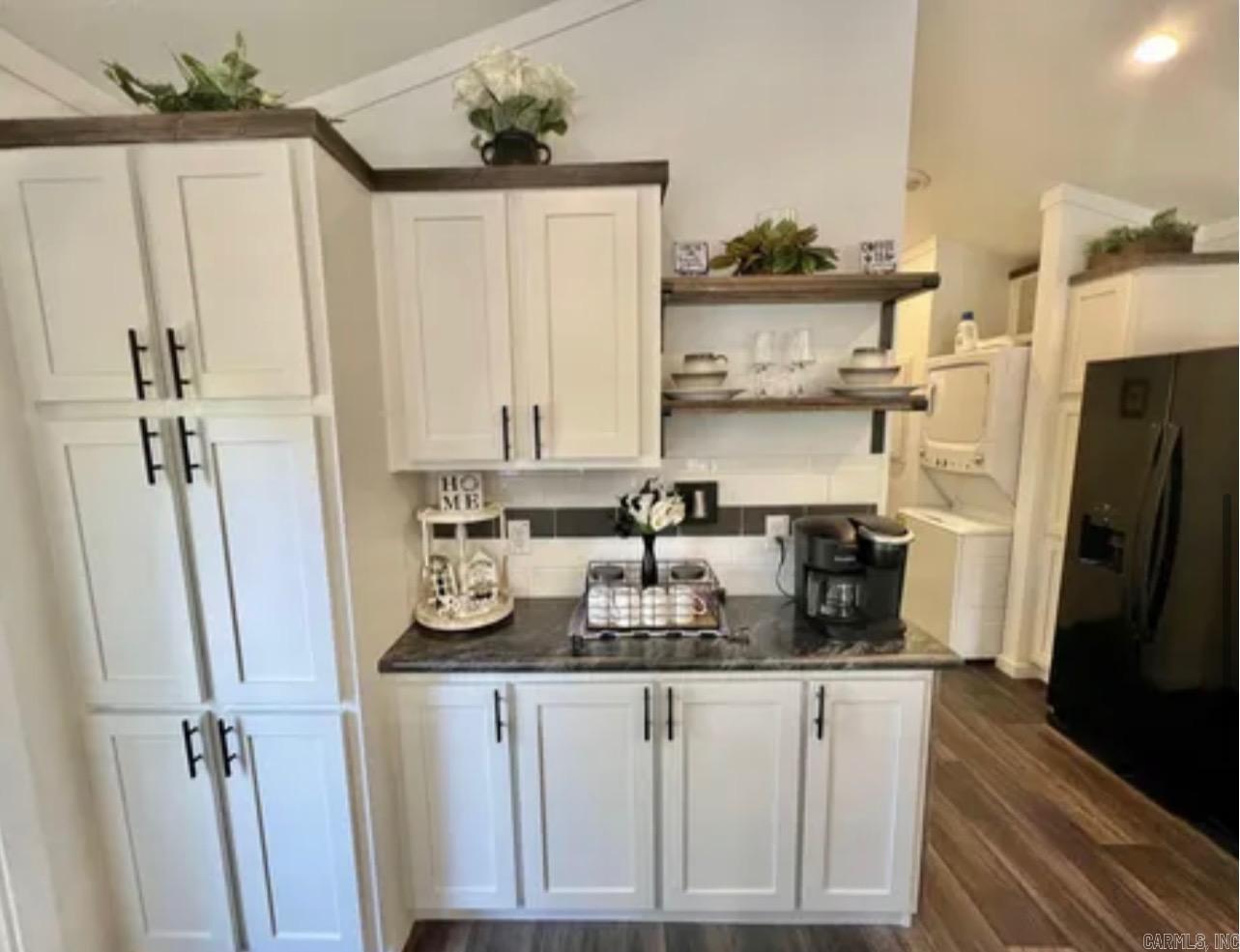 3765 HWY 87  Mountain View, AR