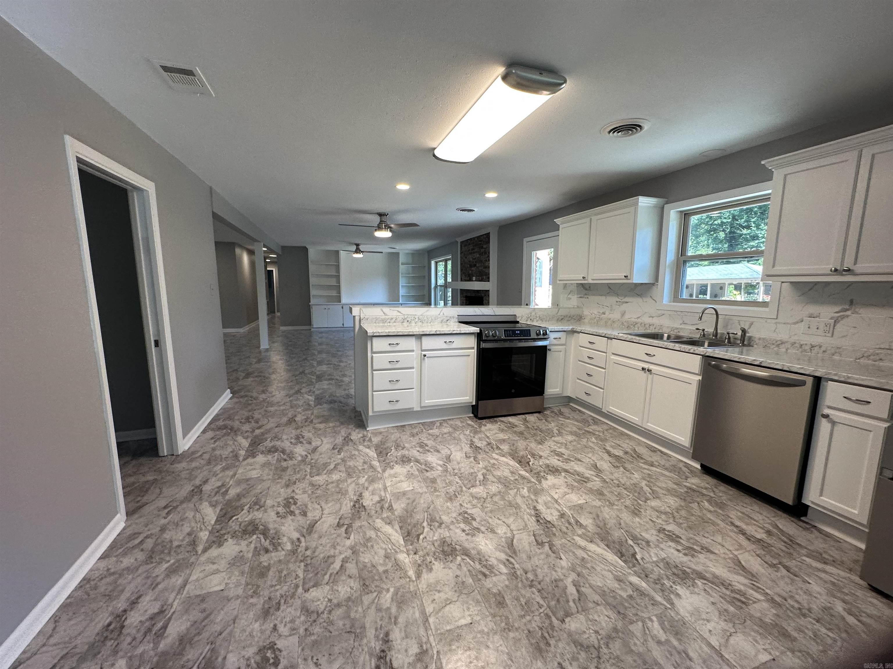 1 Shannon Drive McGehee, AR 71654