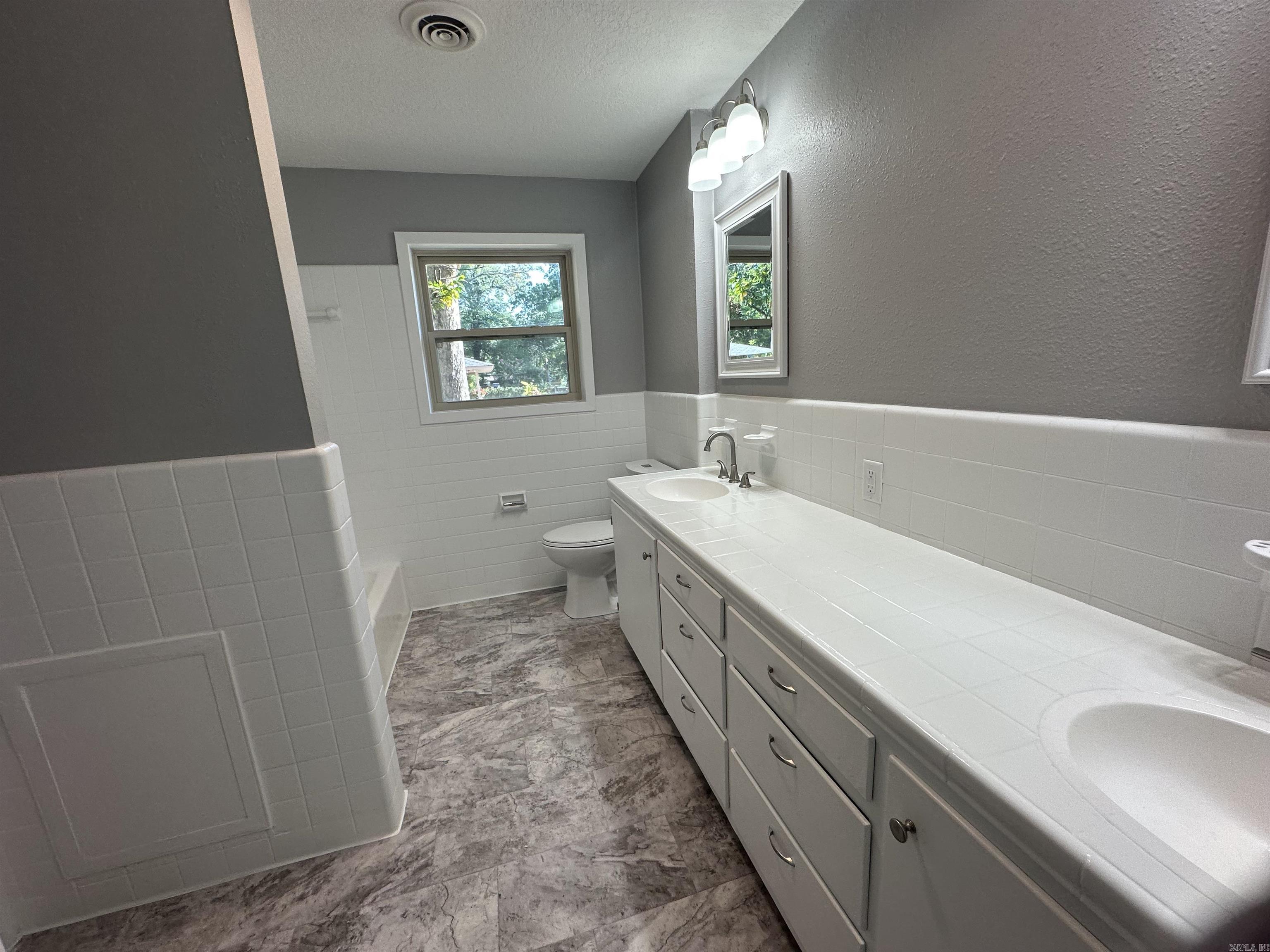 1 Shannon Drive McGehee, AR 71654