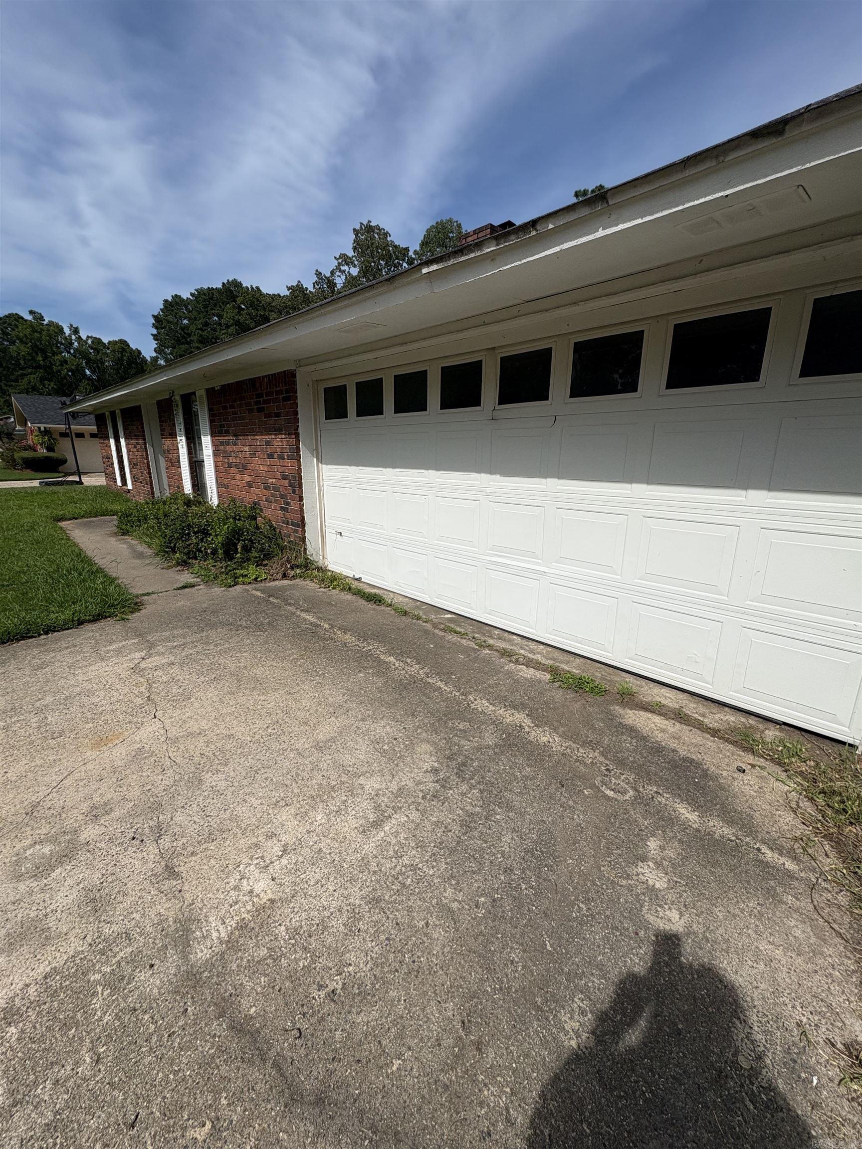 6600 S Mulberry  Pine Bluff, AR