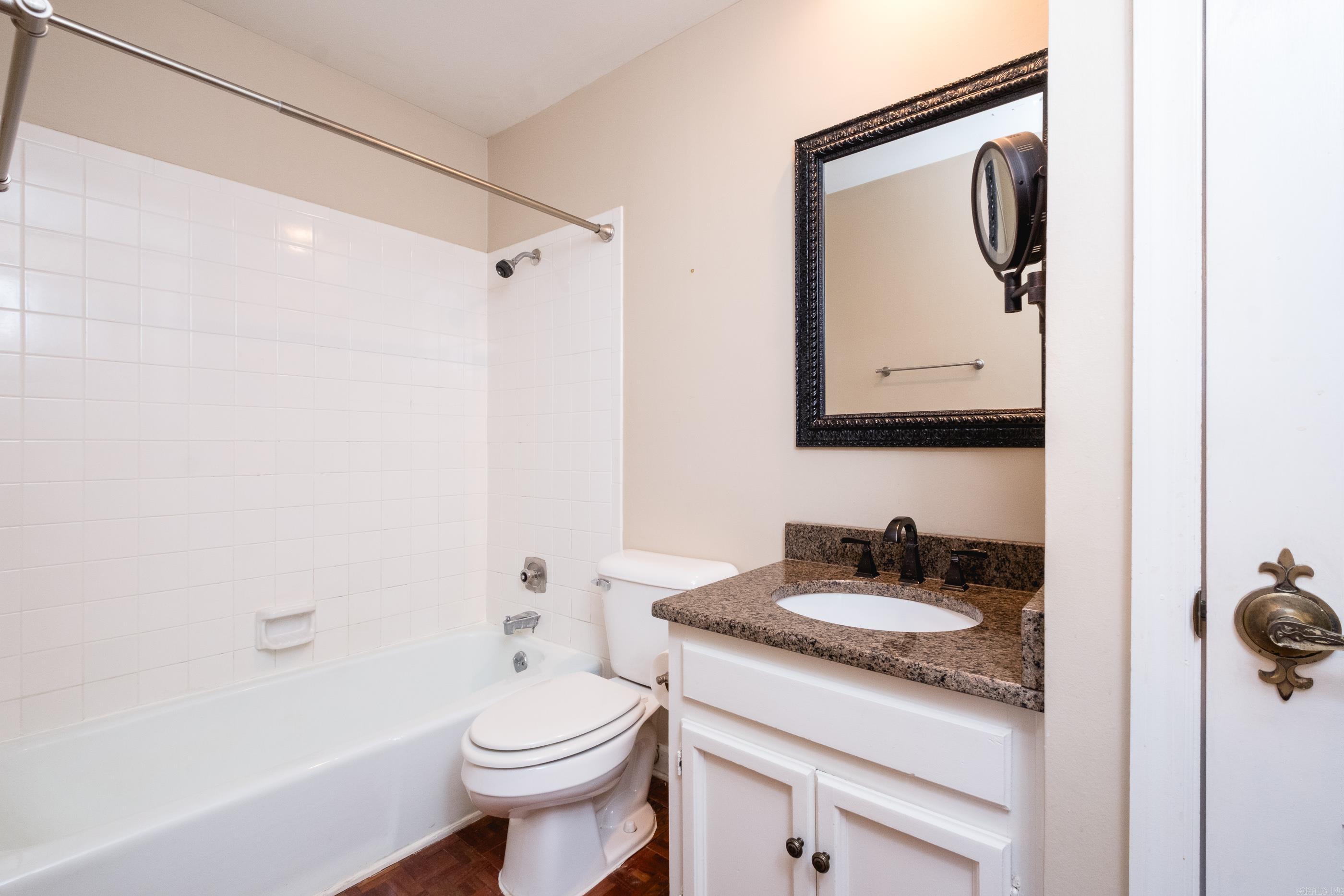 2801 Foxcroft #11  Little Rock, AR