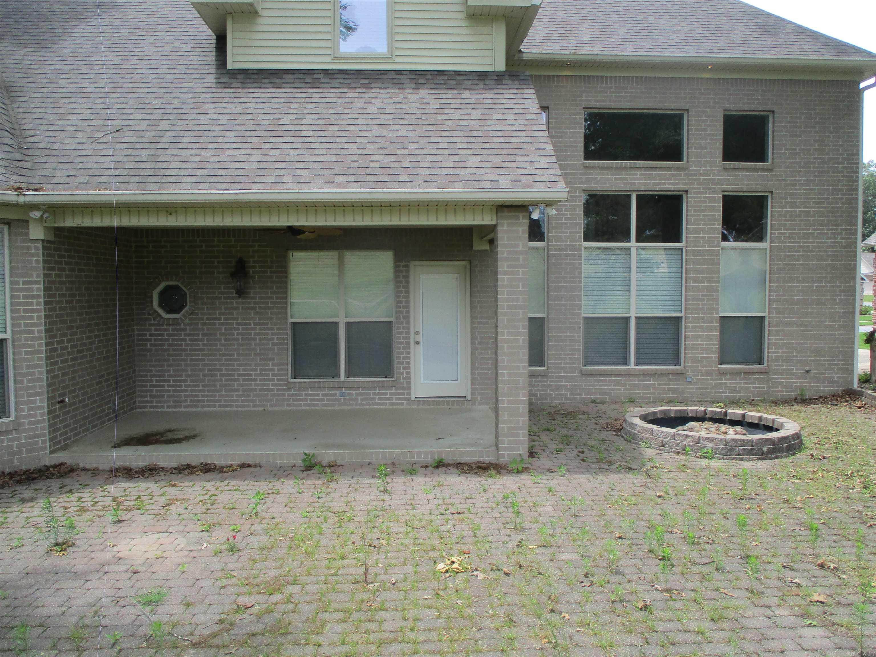 129 Silver Springs Drive Benton, AR 72015