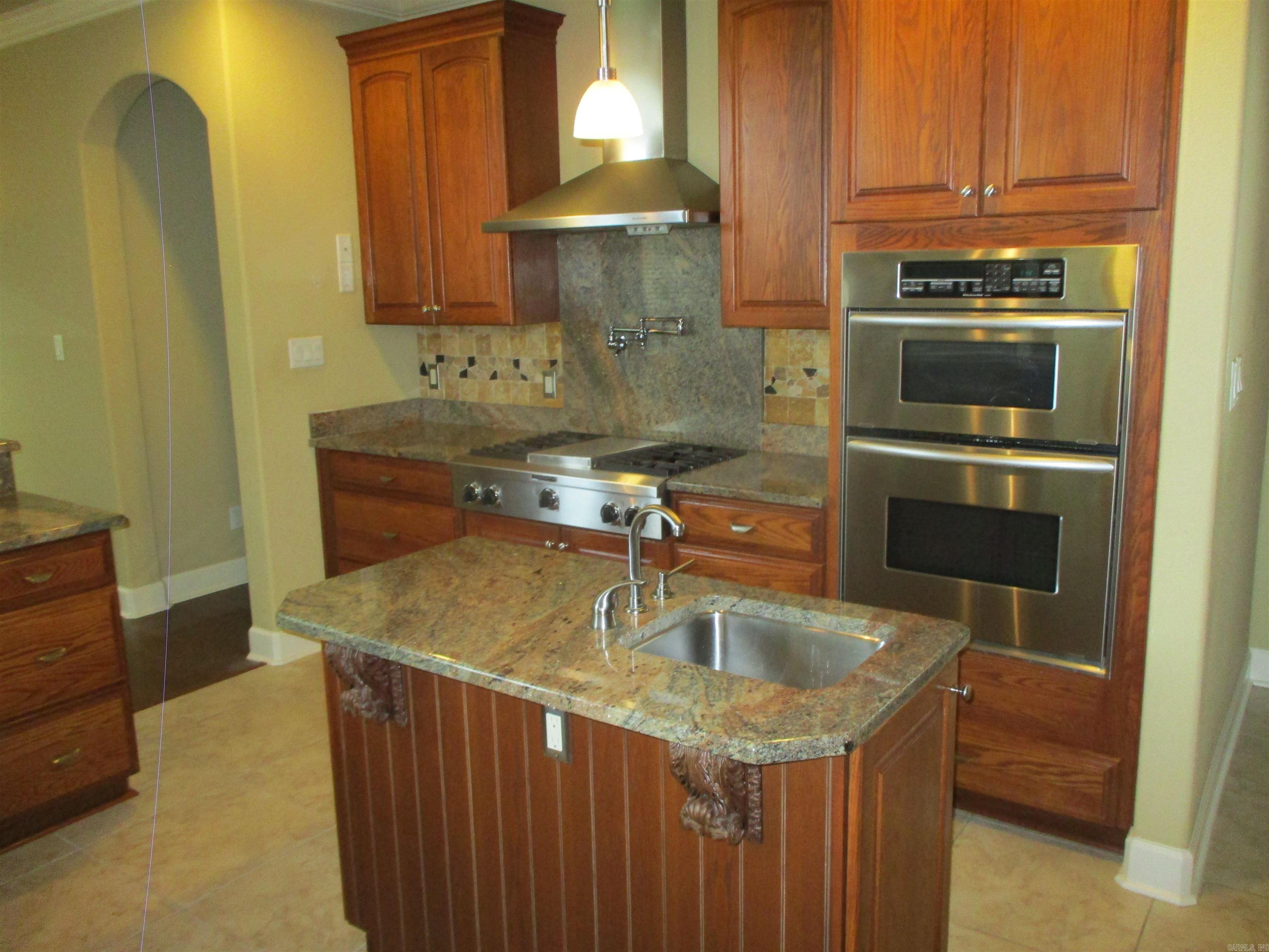 129 Silver Springs Drive Benton, AR 72015