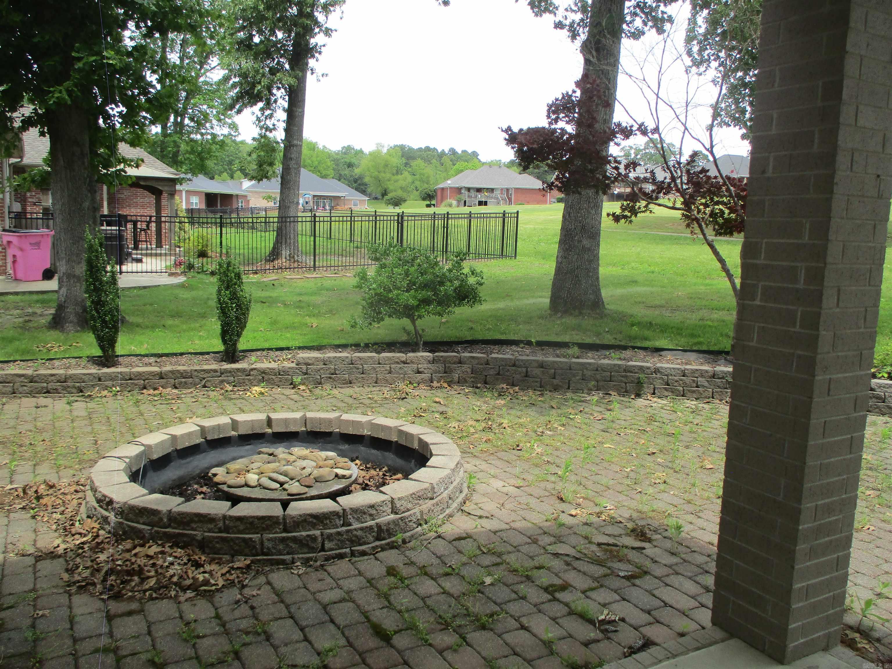 129 Silver Springs Drive Benton, AR 72015