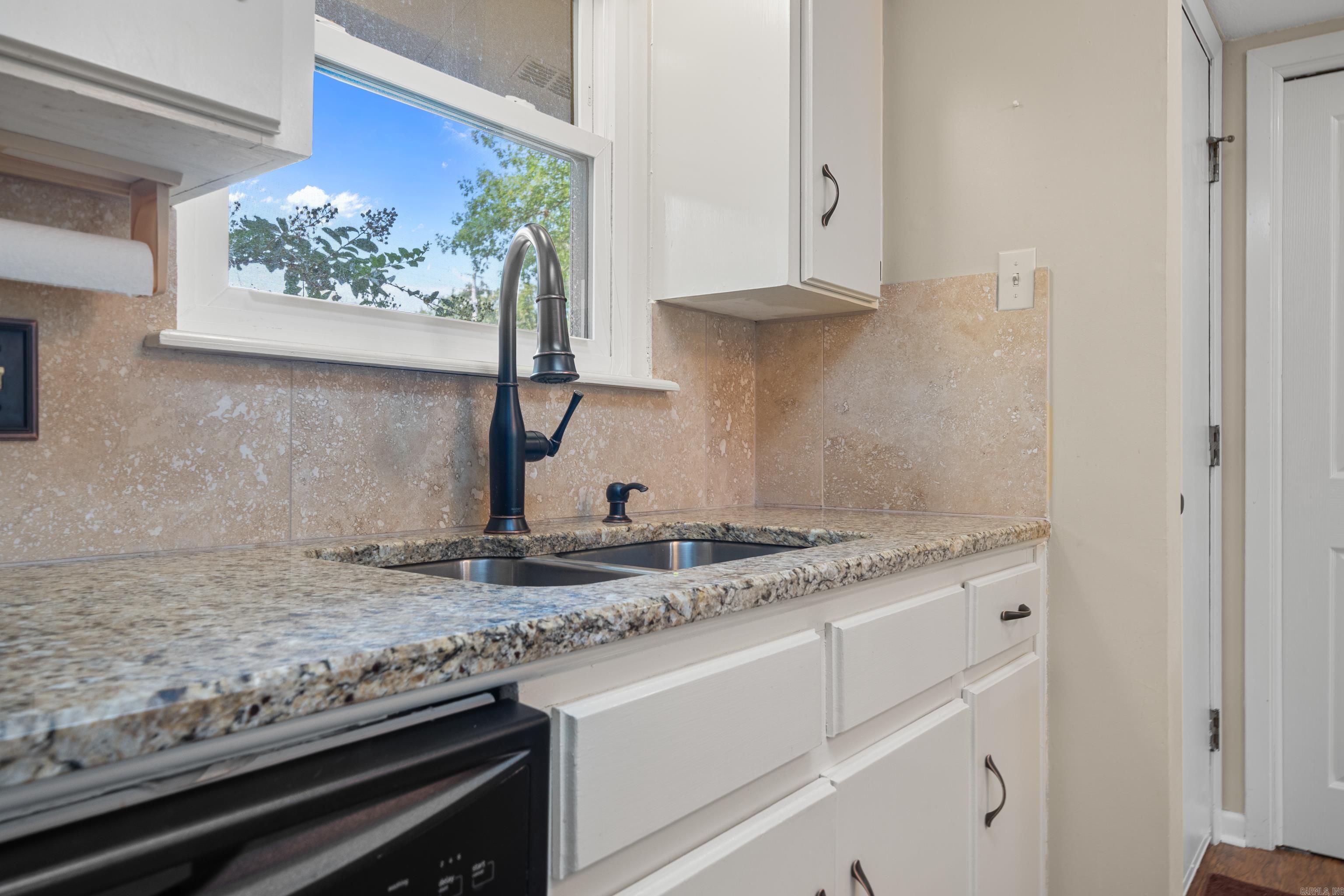 1134 Twin Points Road Hot Springs, AR 71913