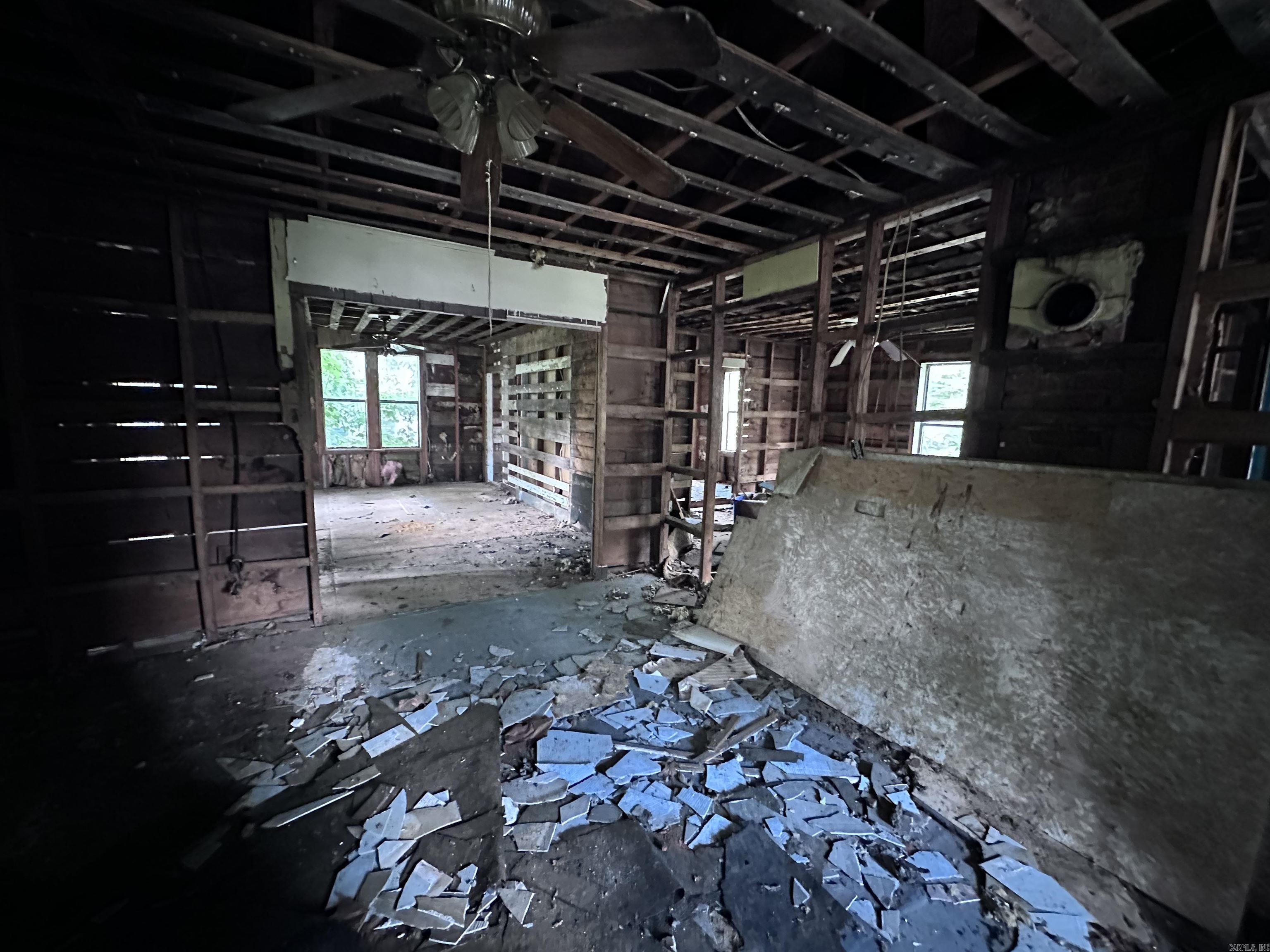 387 S Garfield  Piggott, AR