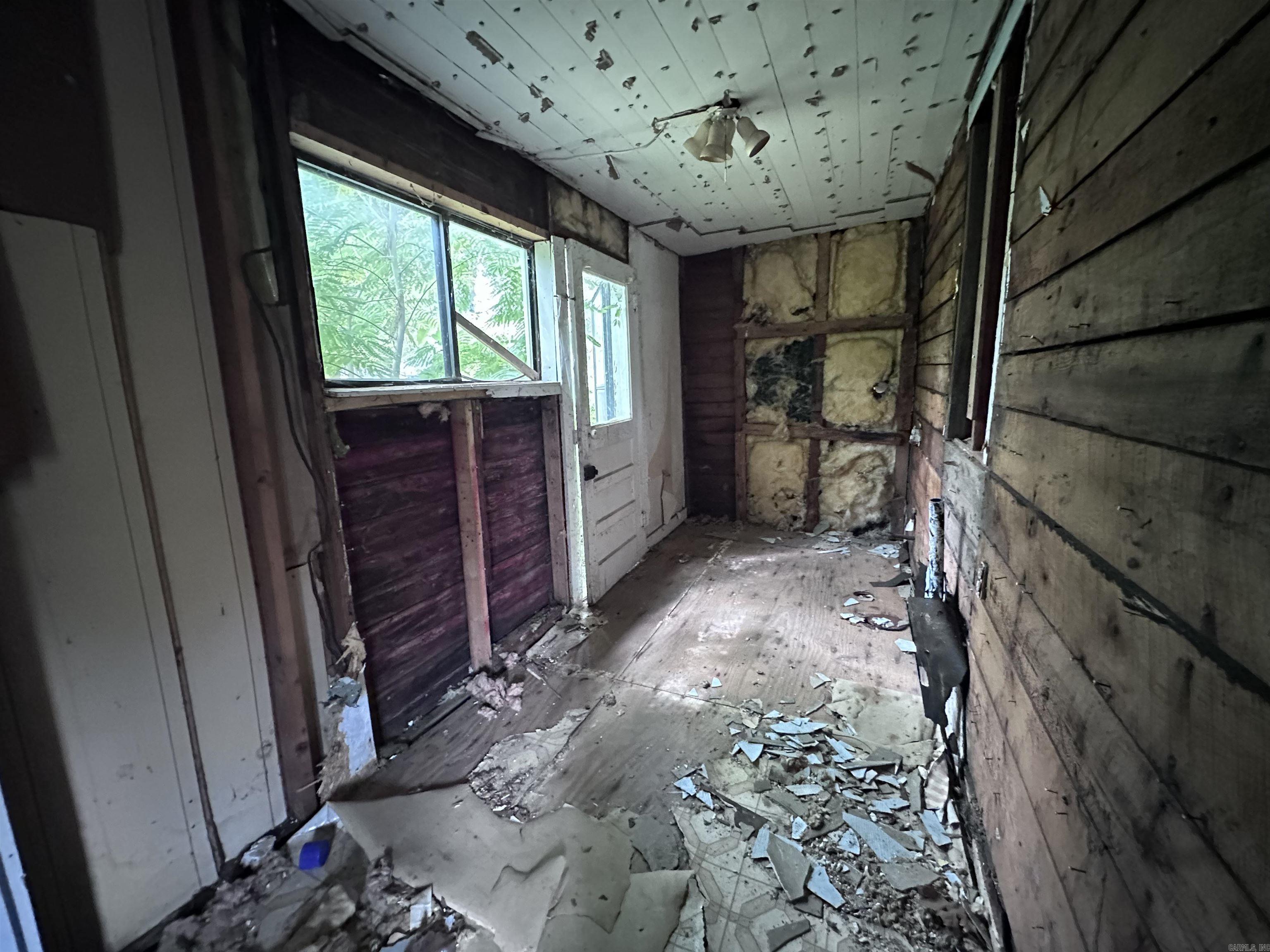 387 S Garfield  Piggott, AR