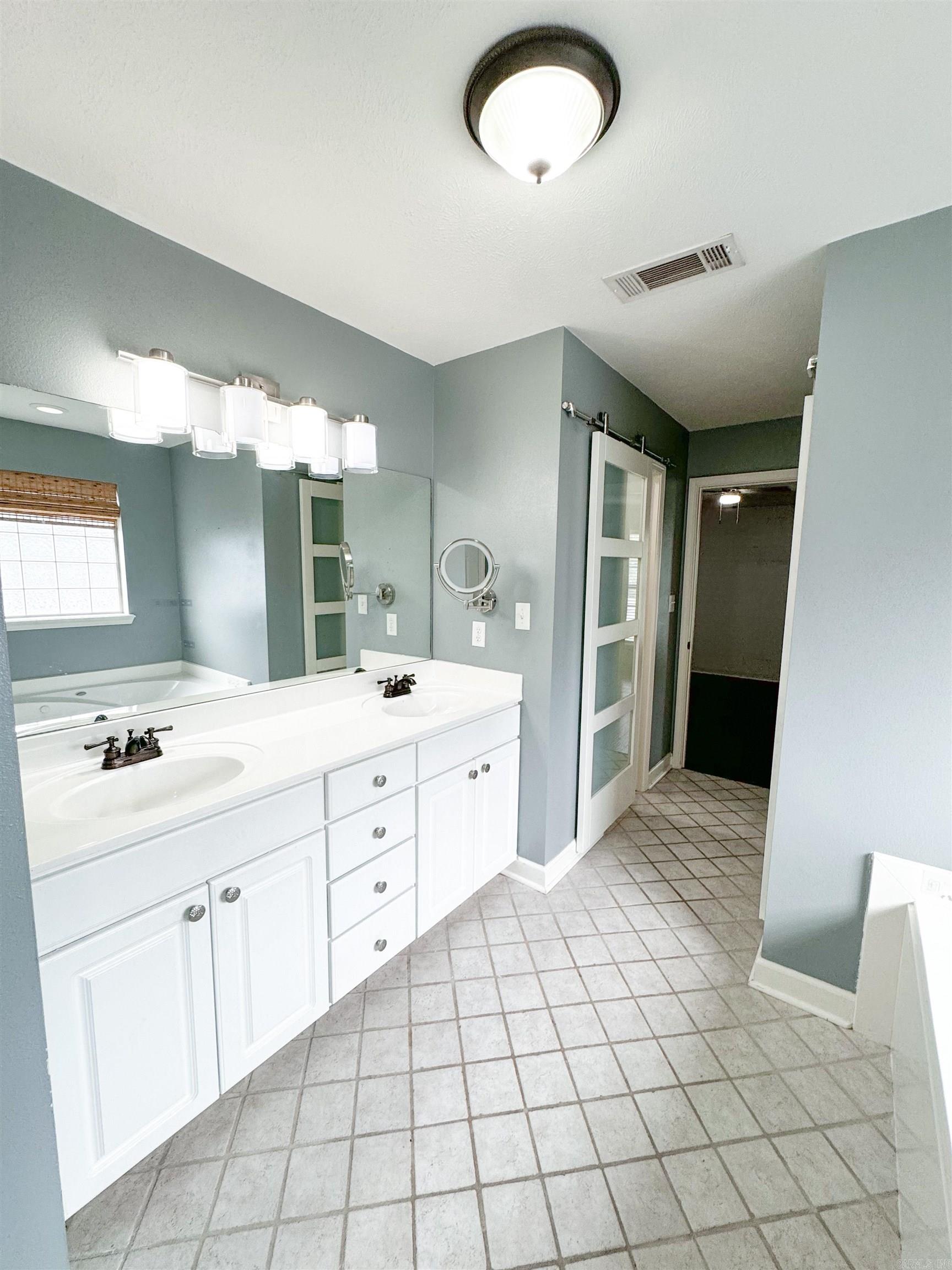 1404 Lauren Drive  Searcy, AR