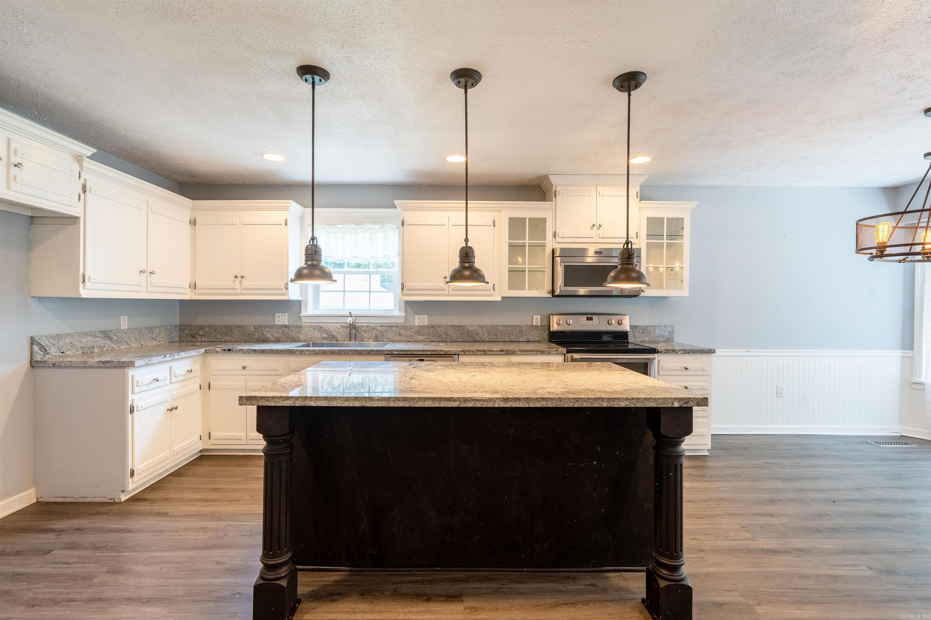 103 Chippewa  Searcy, AR