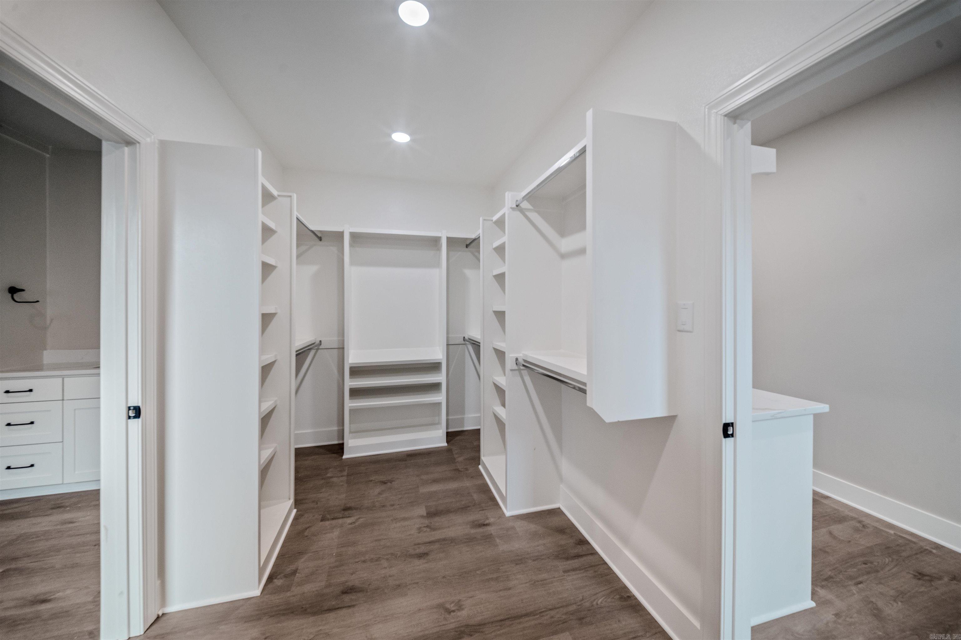 111 Harmony Village Haskell, AR 72015