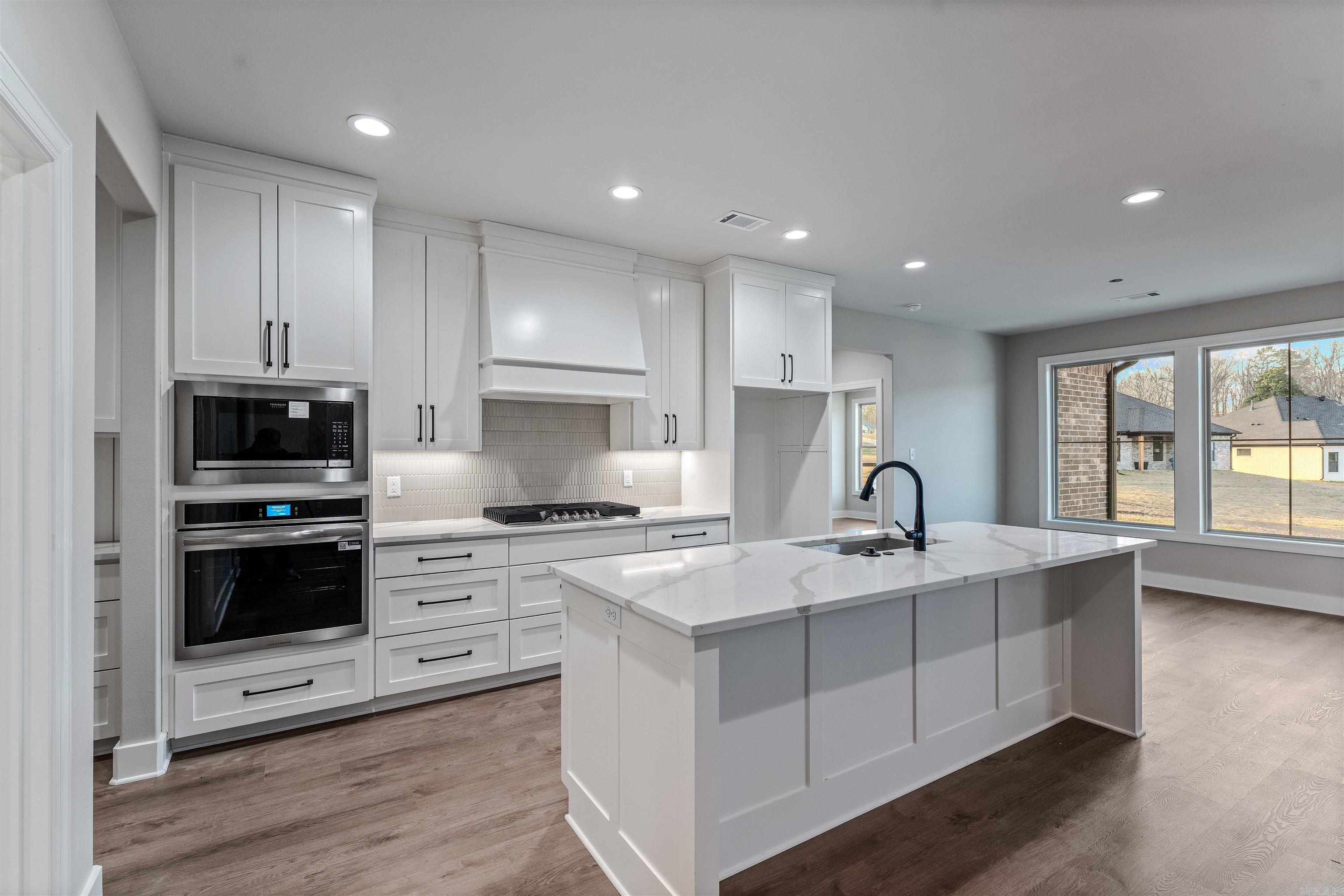 111 Harmony Village Haskell, AR 72015