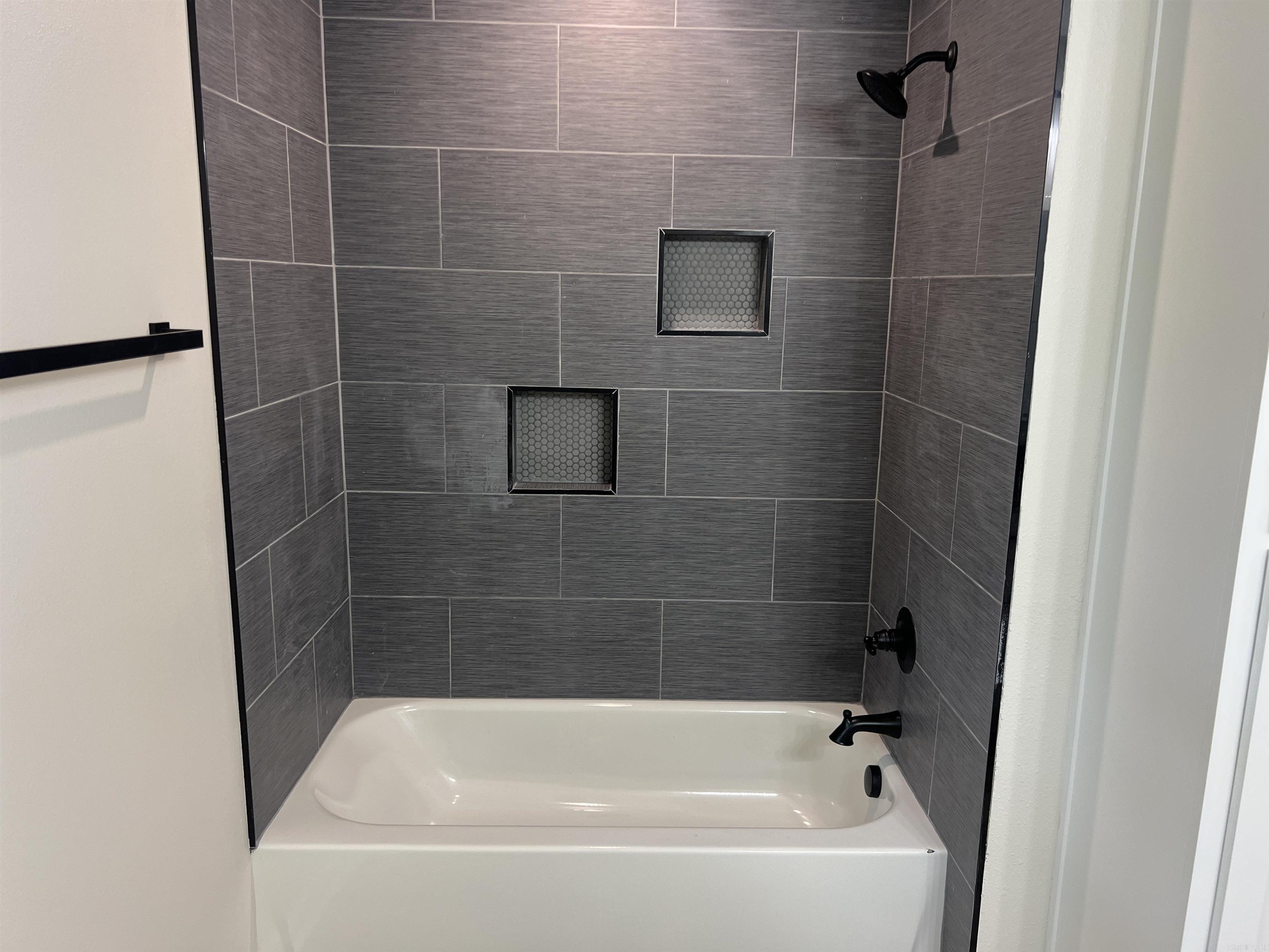 2913 Edgewood  Pine Bluff, AR