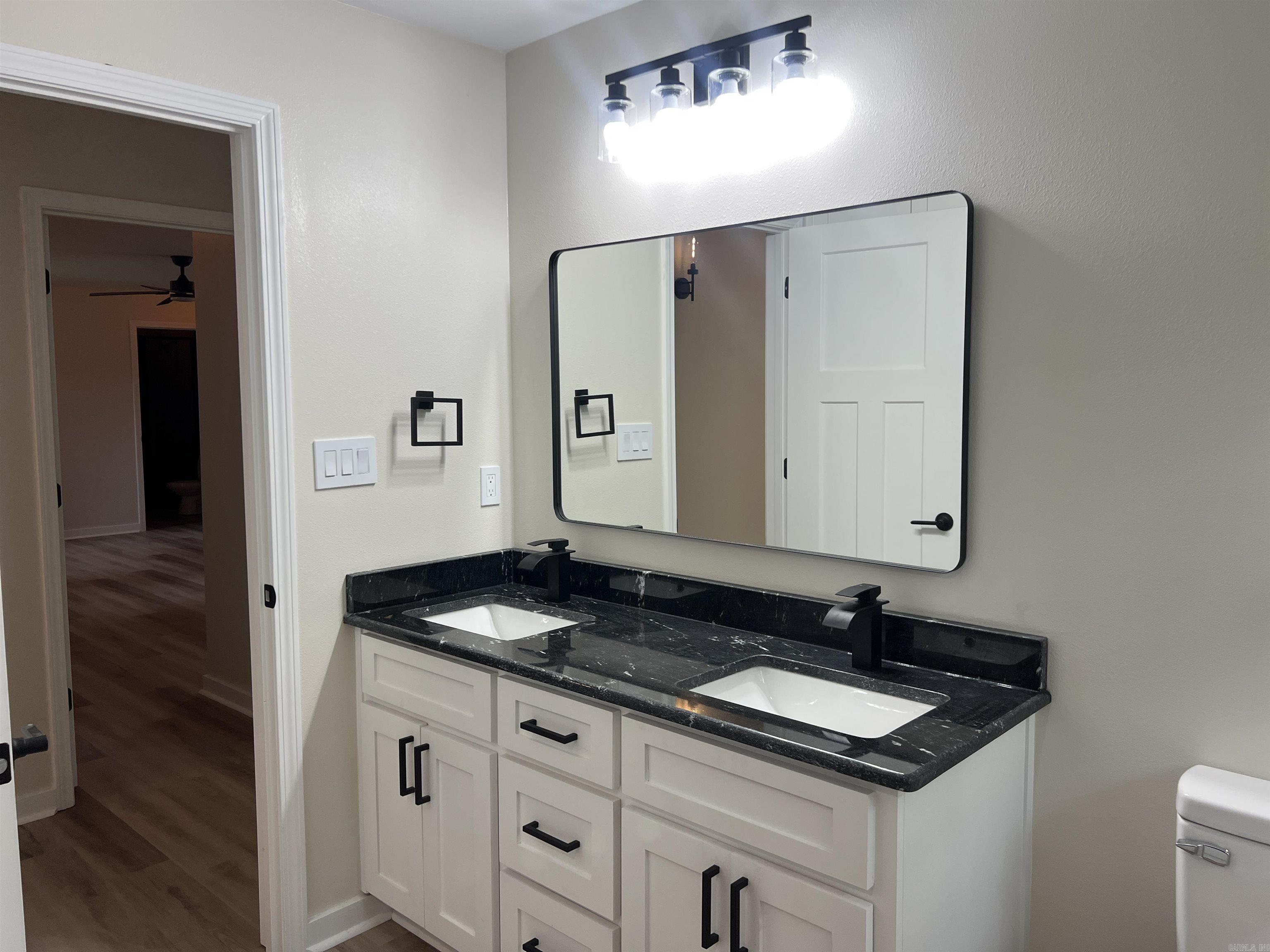 2913 Edgewood  Pine Bluff, AR