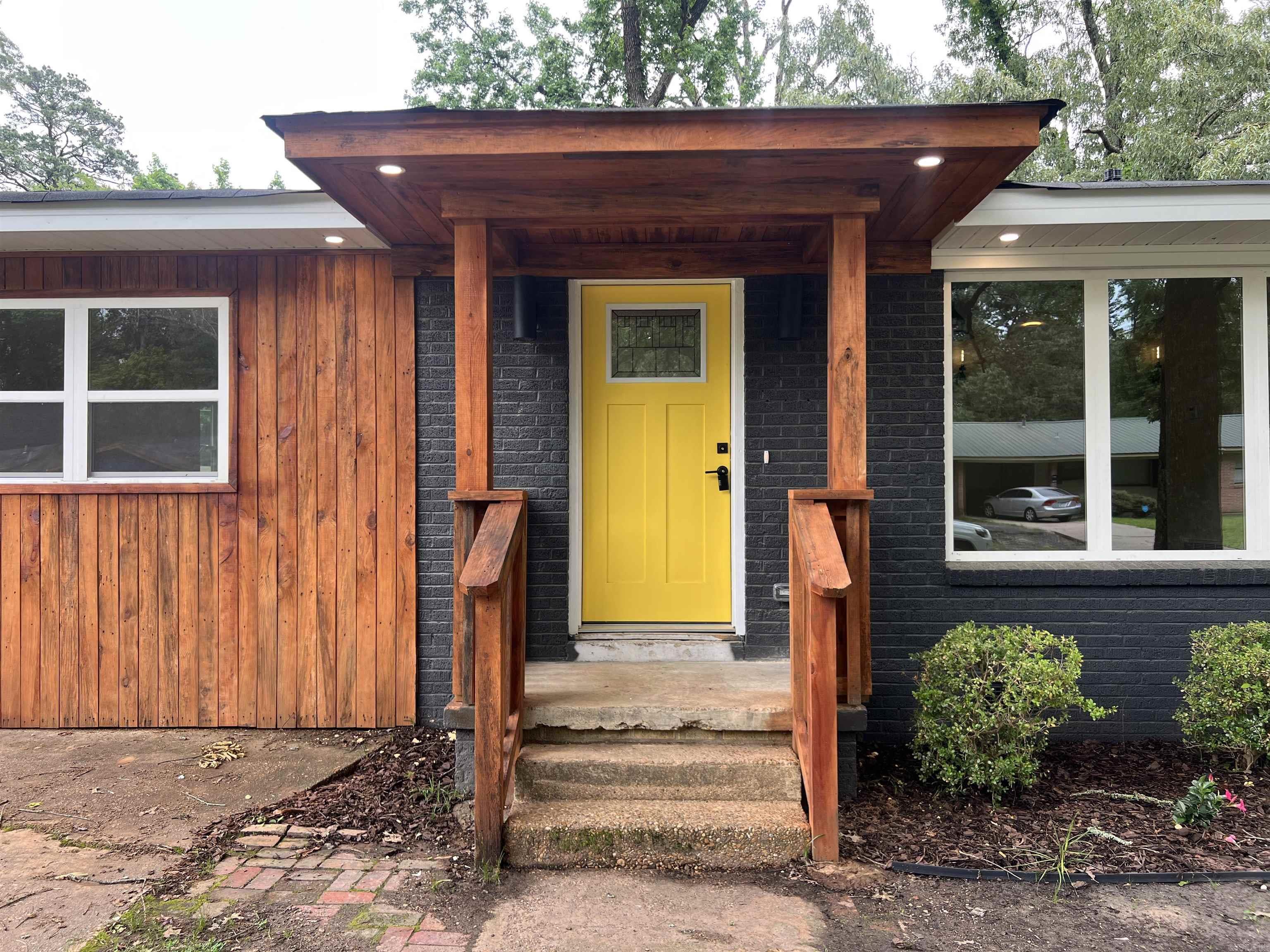 2913 Edgewood  Pine Bluff, AR