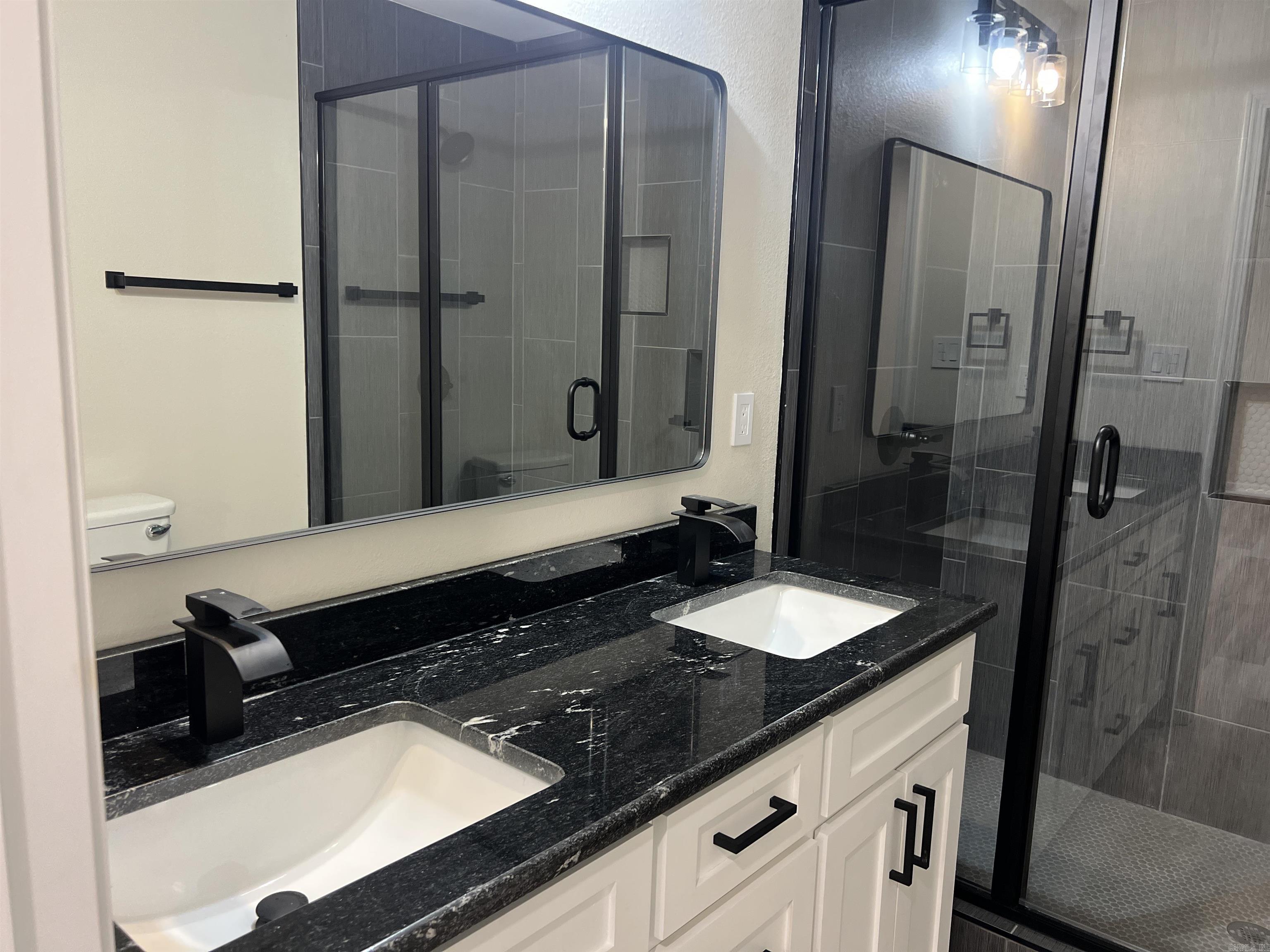 2913 Edgewood  Pine Bluff, AR