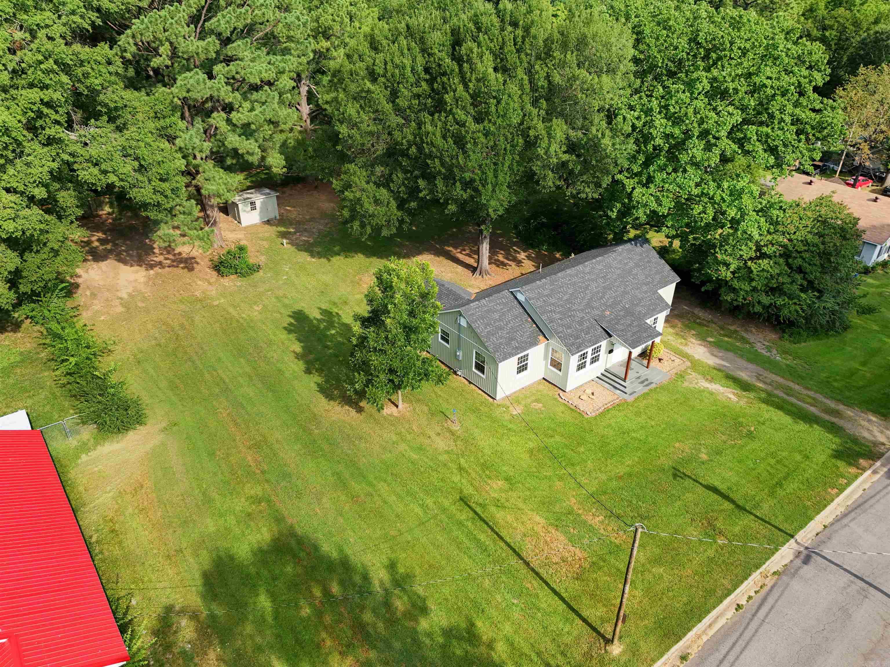 707 N West Street Morrilton, AR 72110