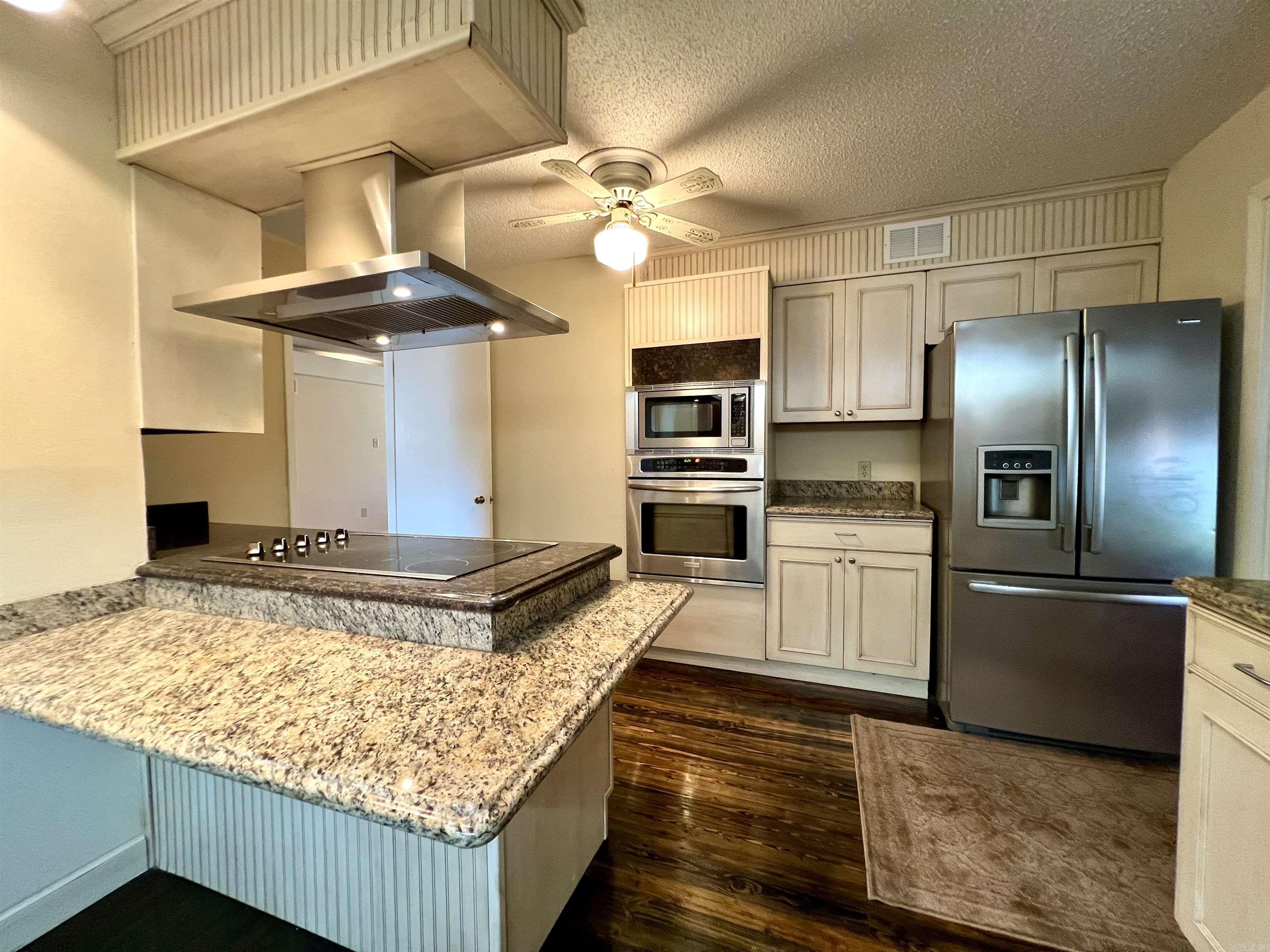 115 N Crest Trumann, AR 72472