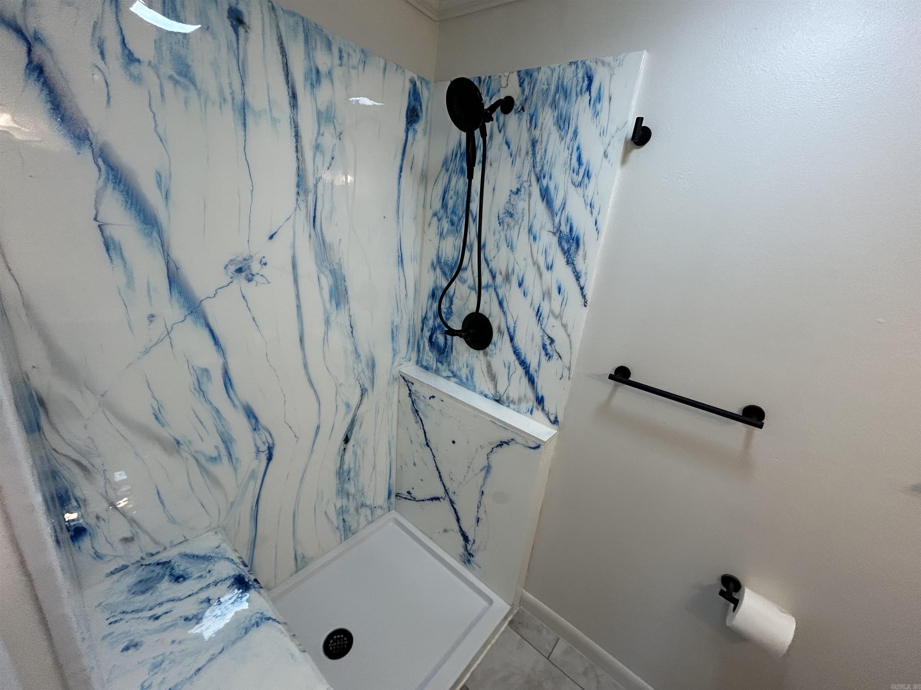 1102 N Lowe St  Stuttgart, AR