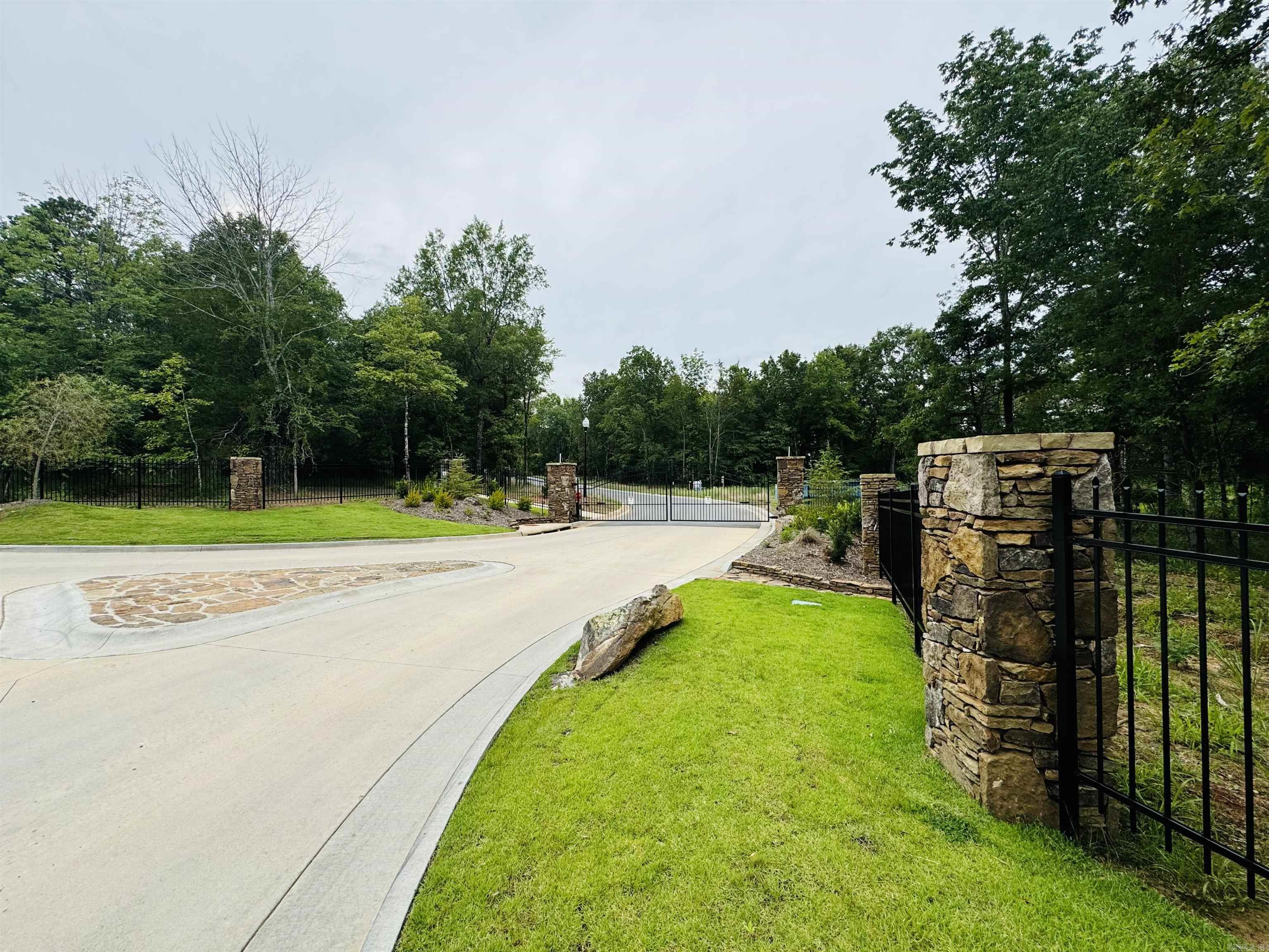 210 SHAGBARK TRAIL  Maumelle, AR