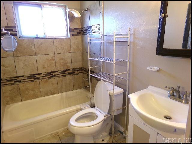 1504 E 38th  Little Rock, AR