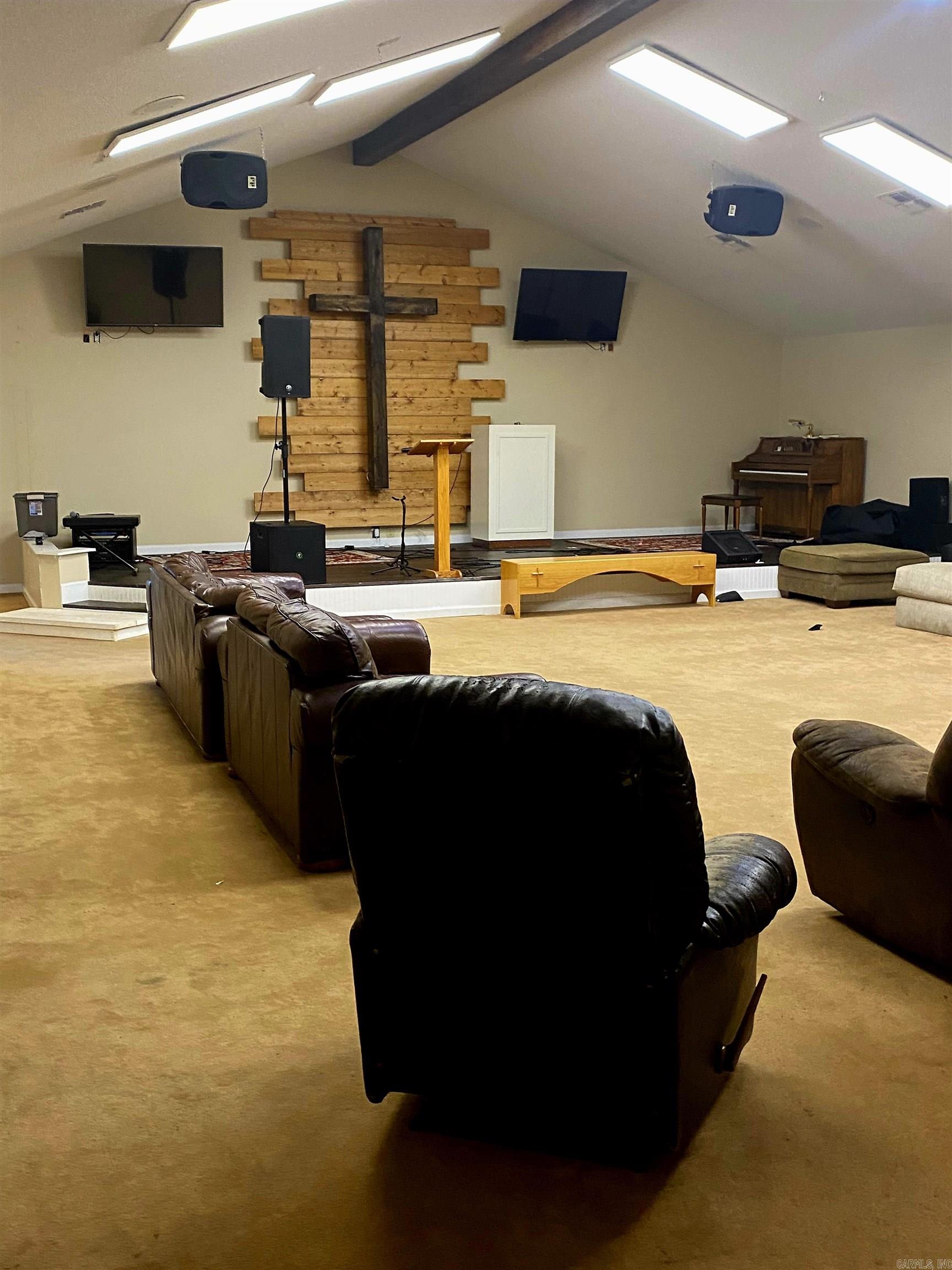 2101 Hwy 367 N  Bald Knob, AR