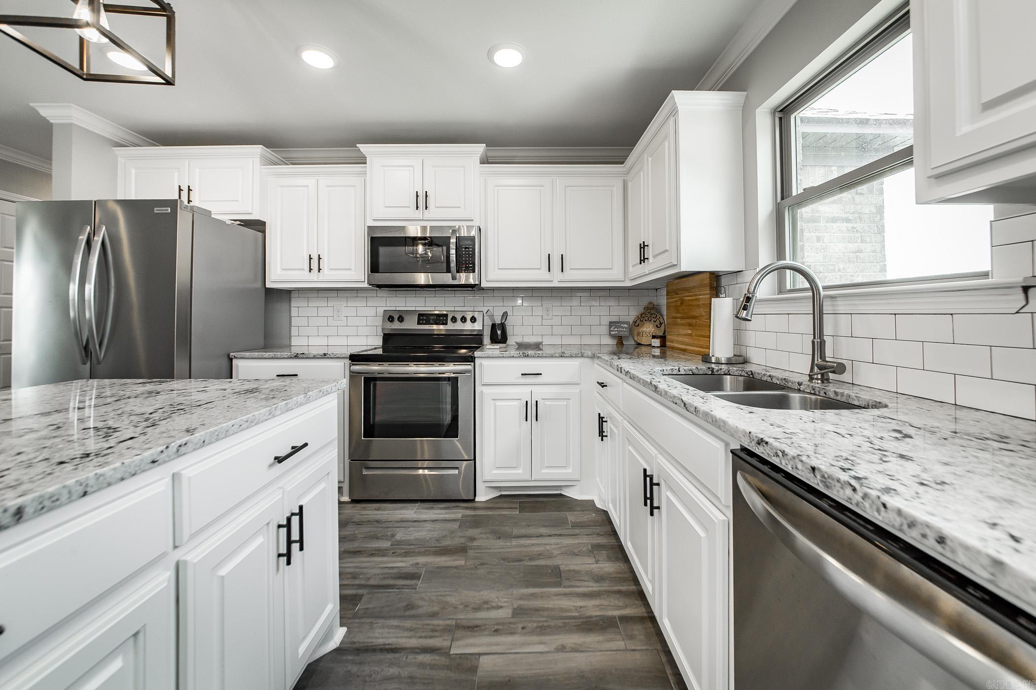 155 Lloyd Henderson Drive Beebe, AR 72012