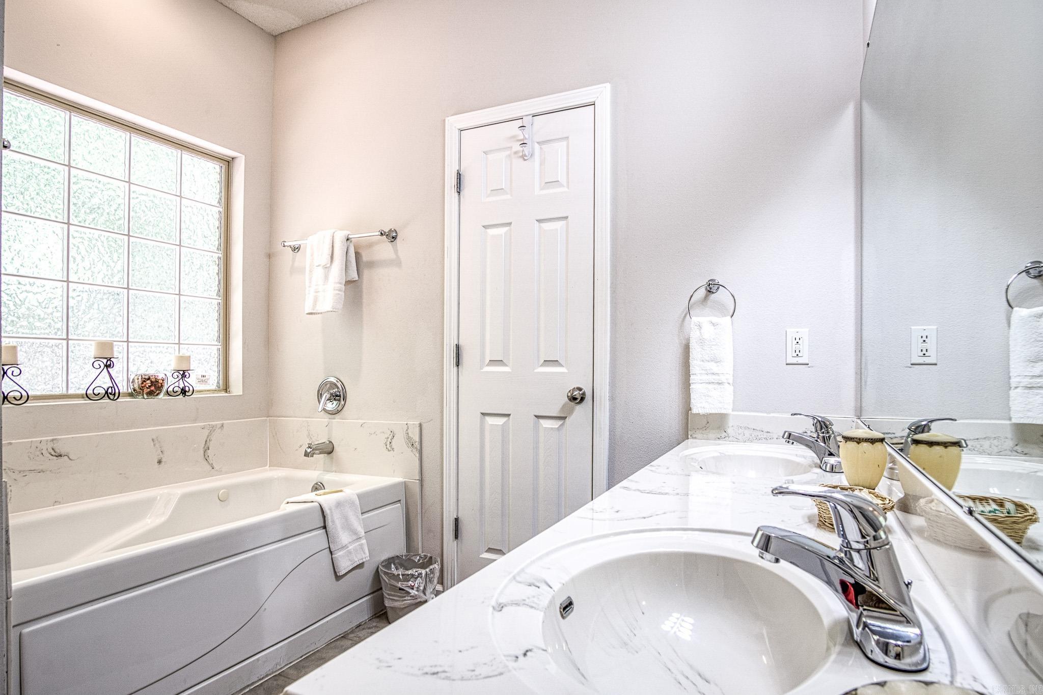 60 Calderon  Hot Springs Village, AR