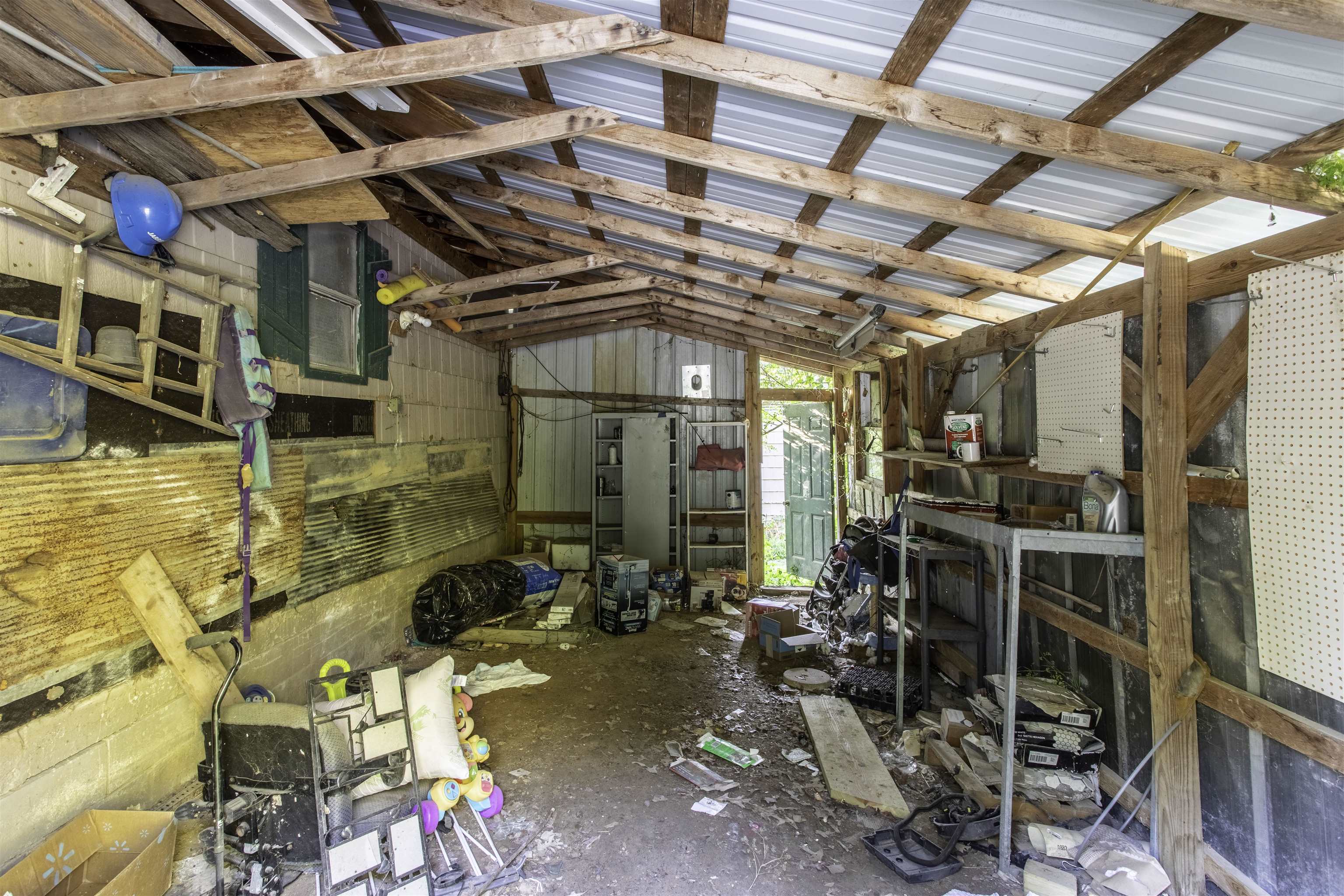 1 Lawrence 244 Road Powhatan, AR 72458