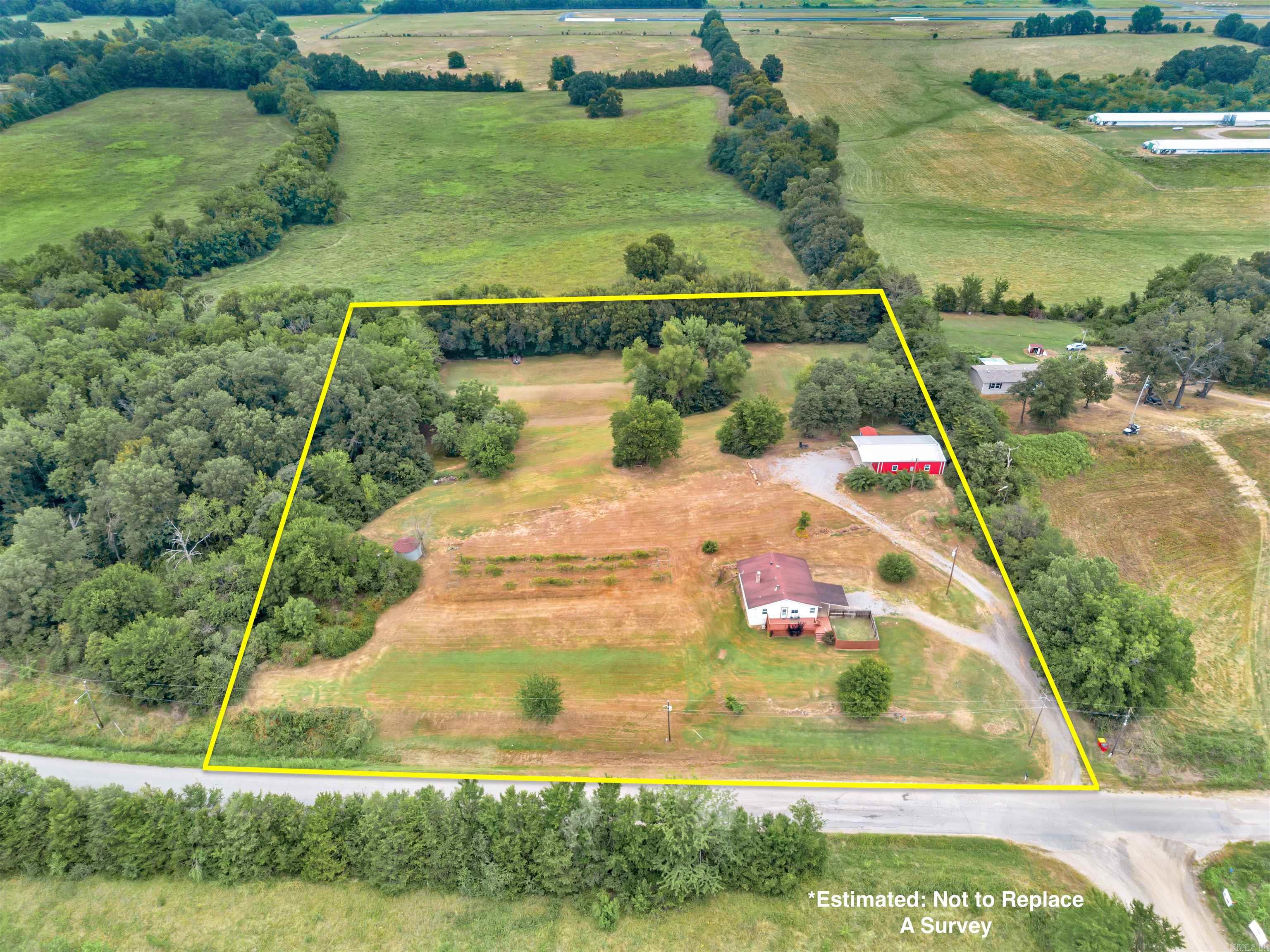 99 Sandtown Road Morrilton, AR 72110