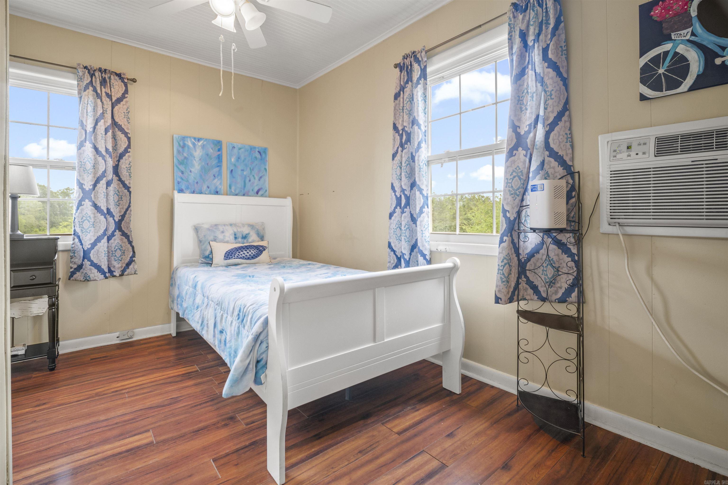 99 Sandtown Road Morrilton, AR 72110