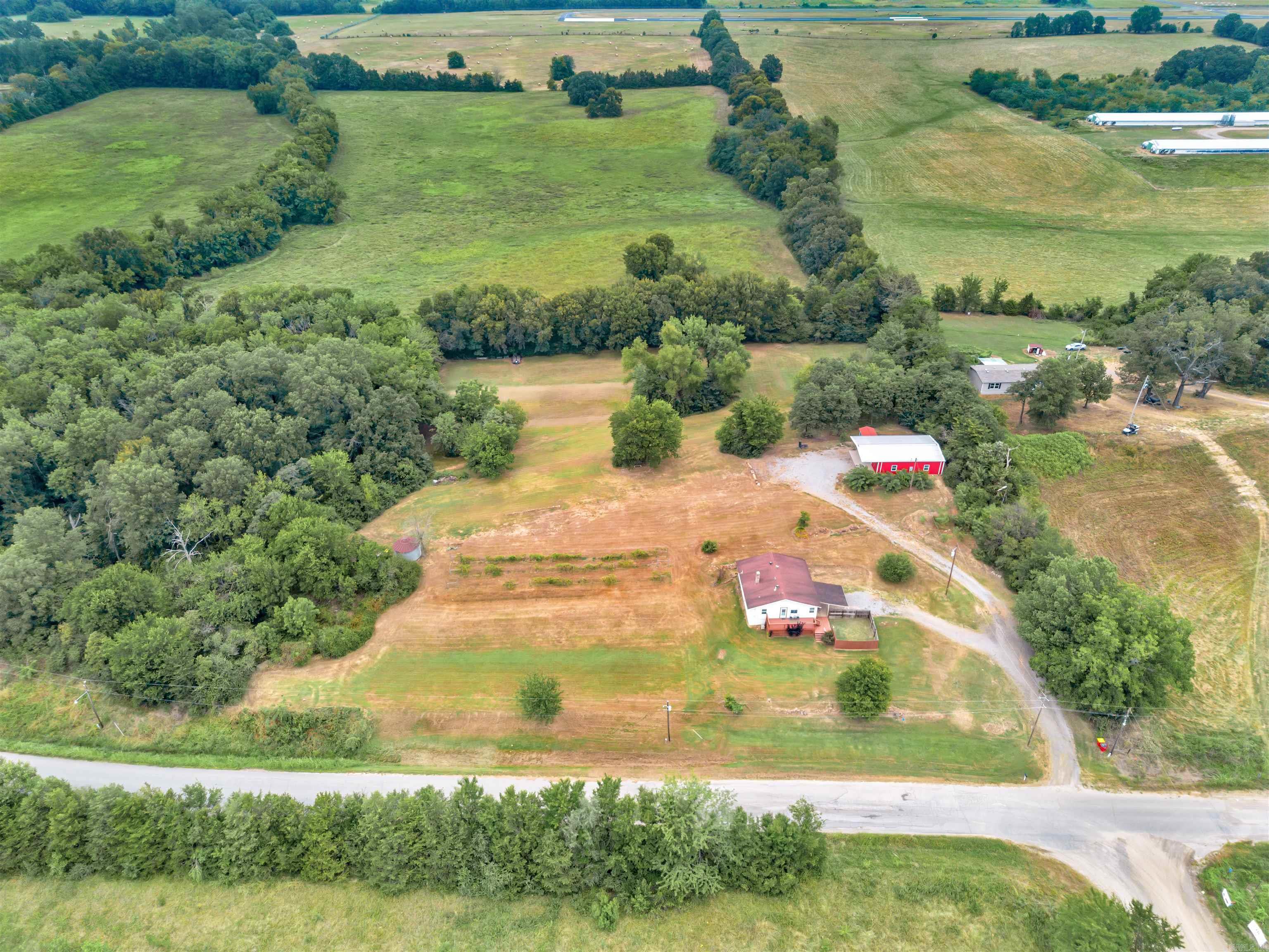 99 Sandtown Road Morrilton, AR 72110