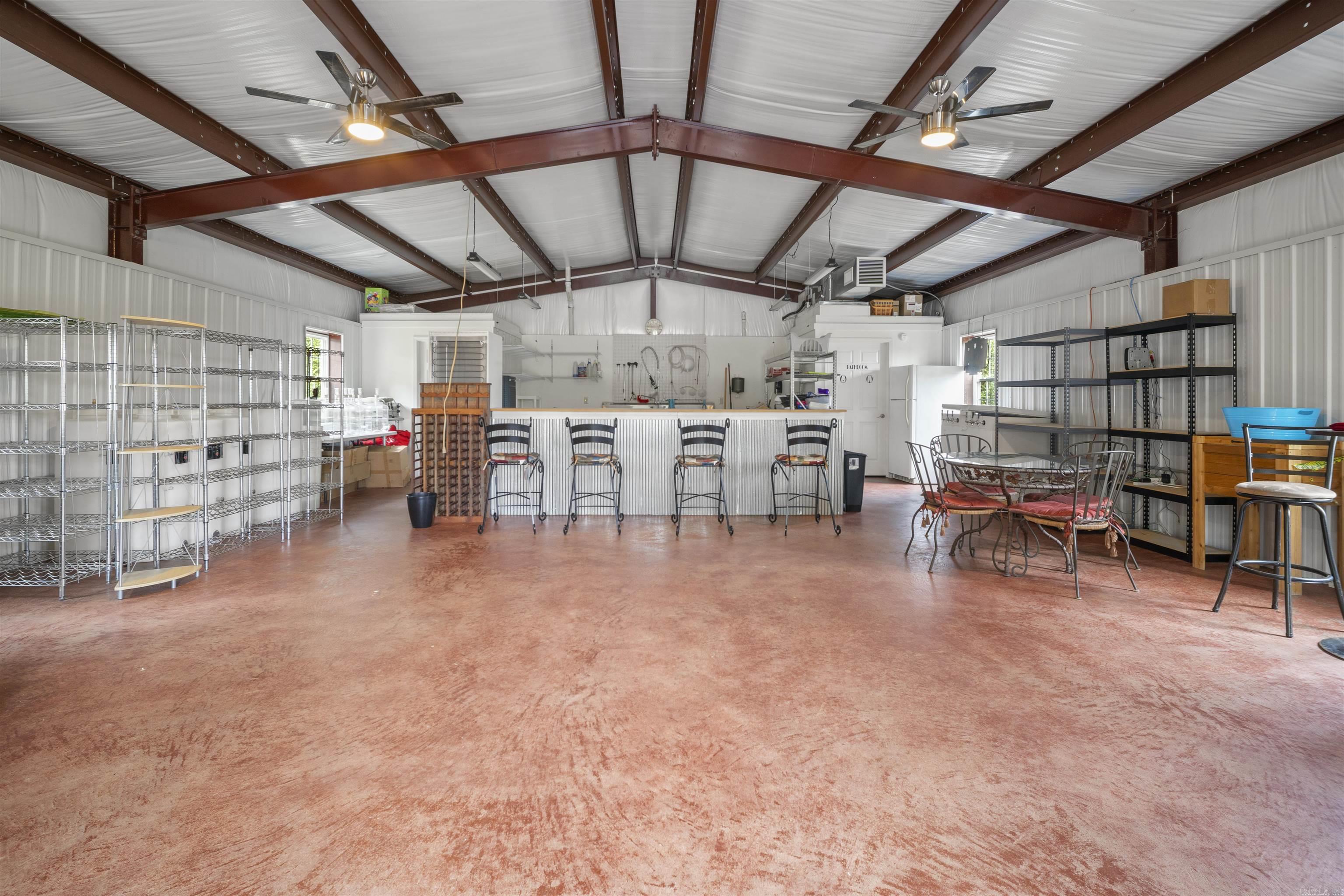 99 Sandtown Road Morrilton, AR 72110