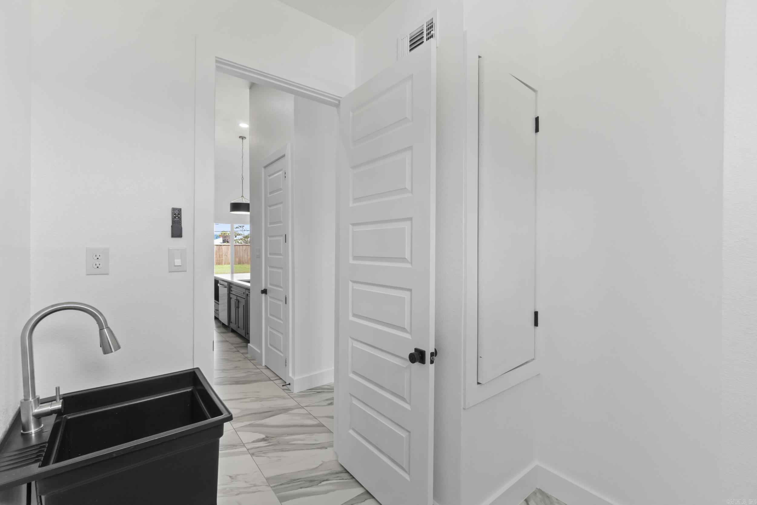 203 N Jeff Davis Avenue Jacksonville, AR 72076