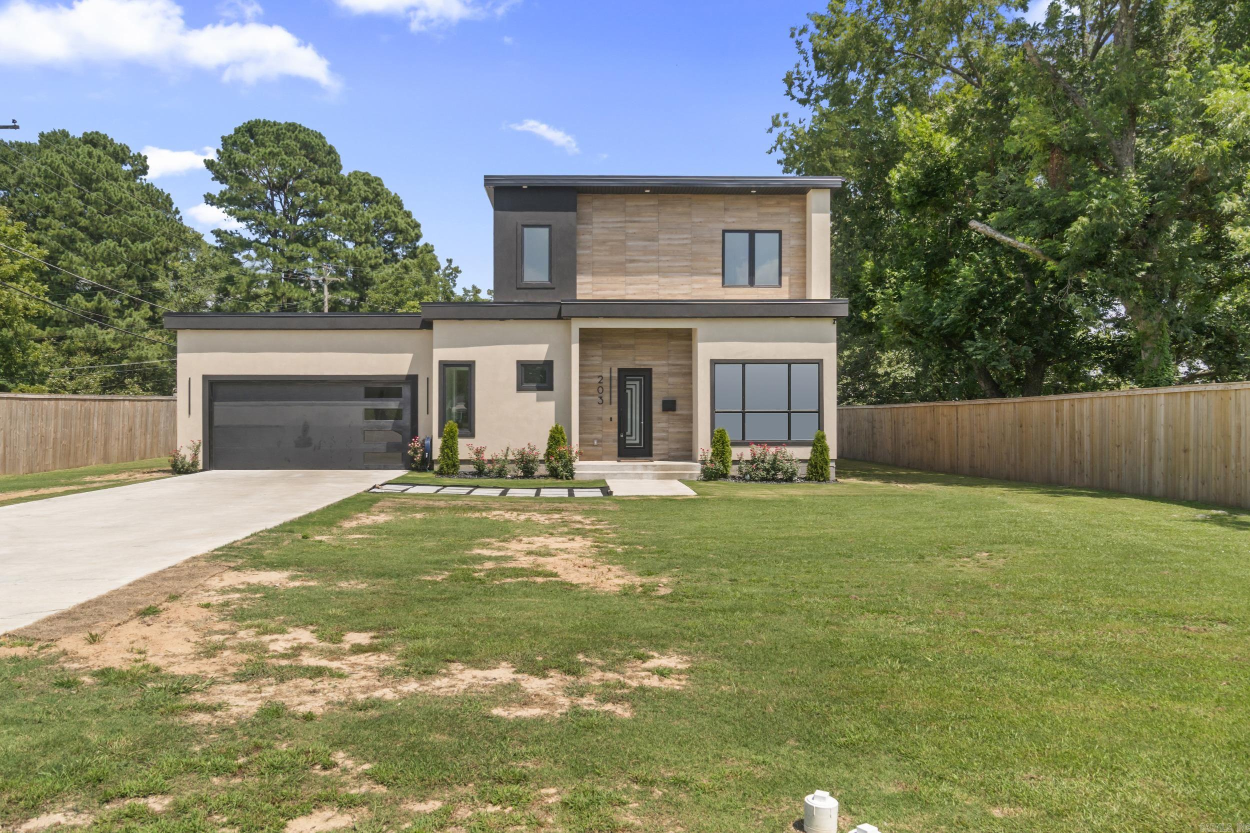 203 N Jeff Davis Avenue Jacksonville, AR 72076