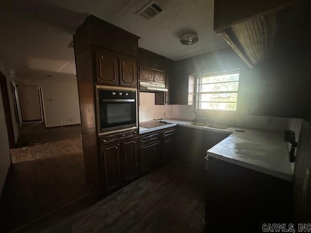 1204 S Center St  Lonoke, AR