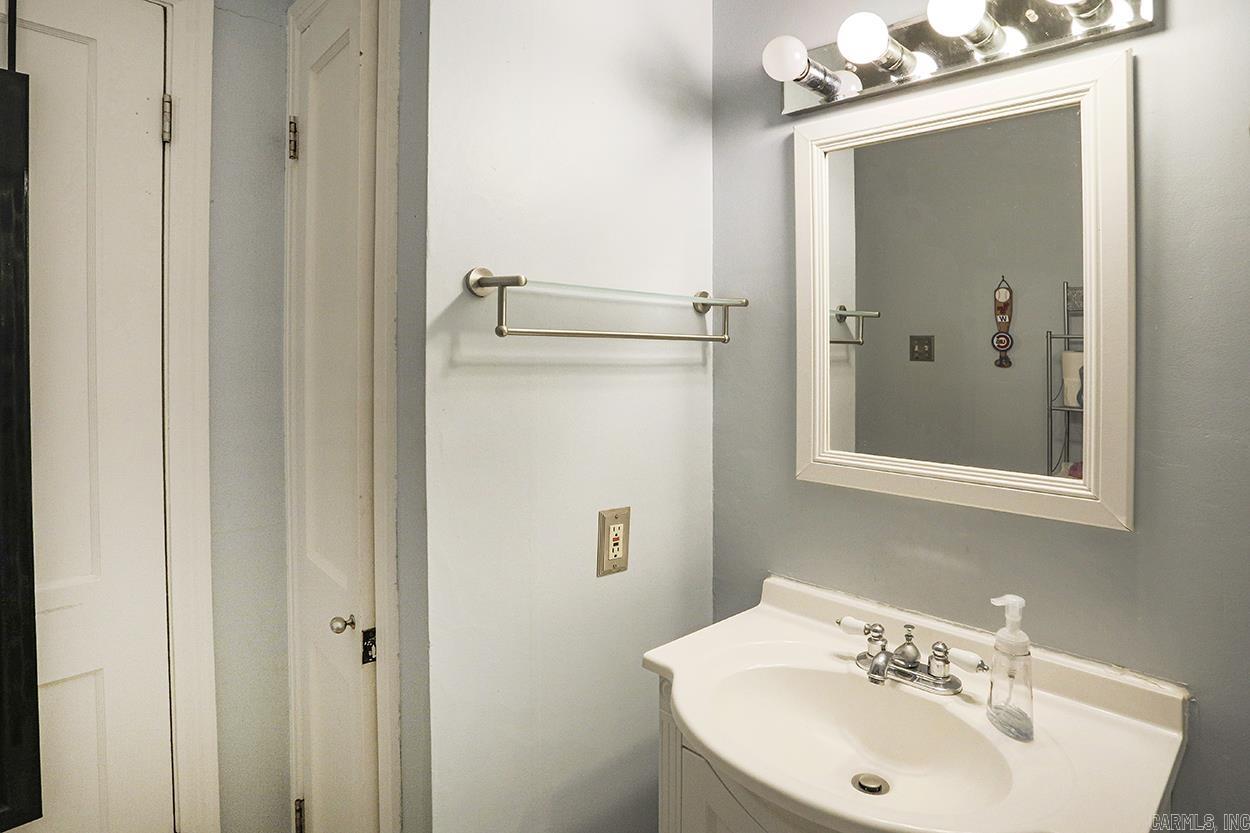 7513 Missouri  Little Rock, AR