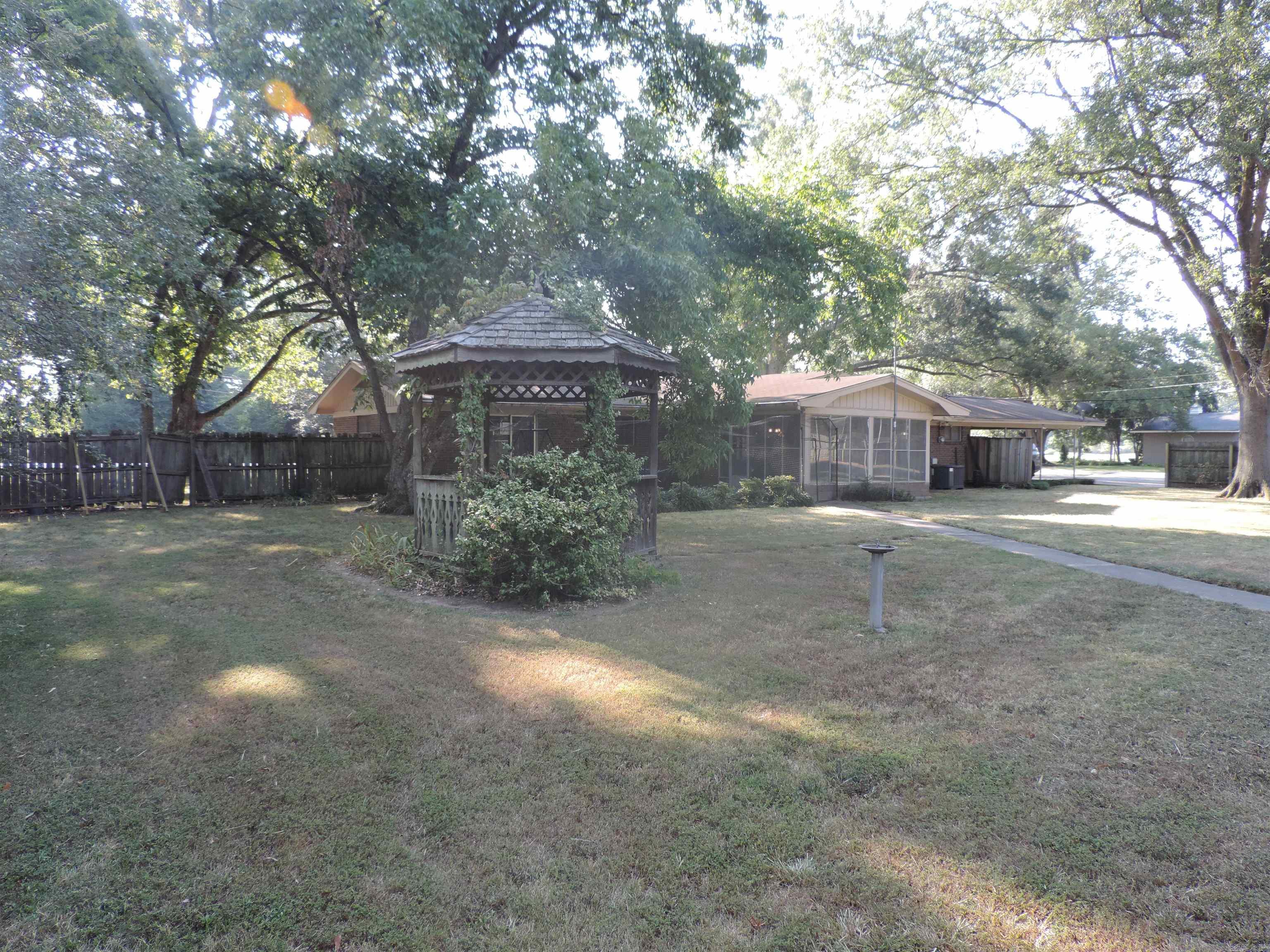 410 Adams Street Dumas, AR 71639