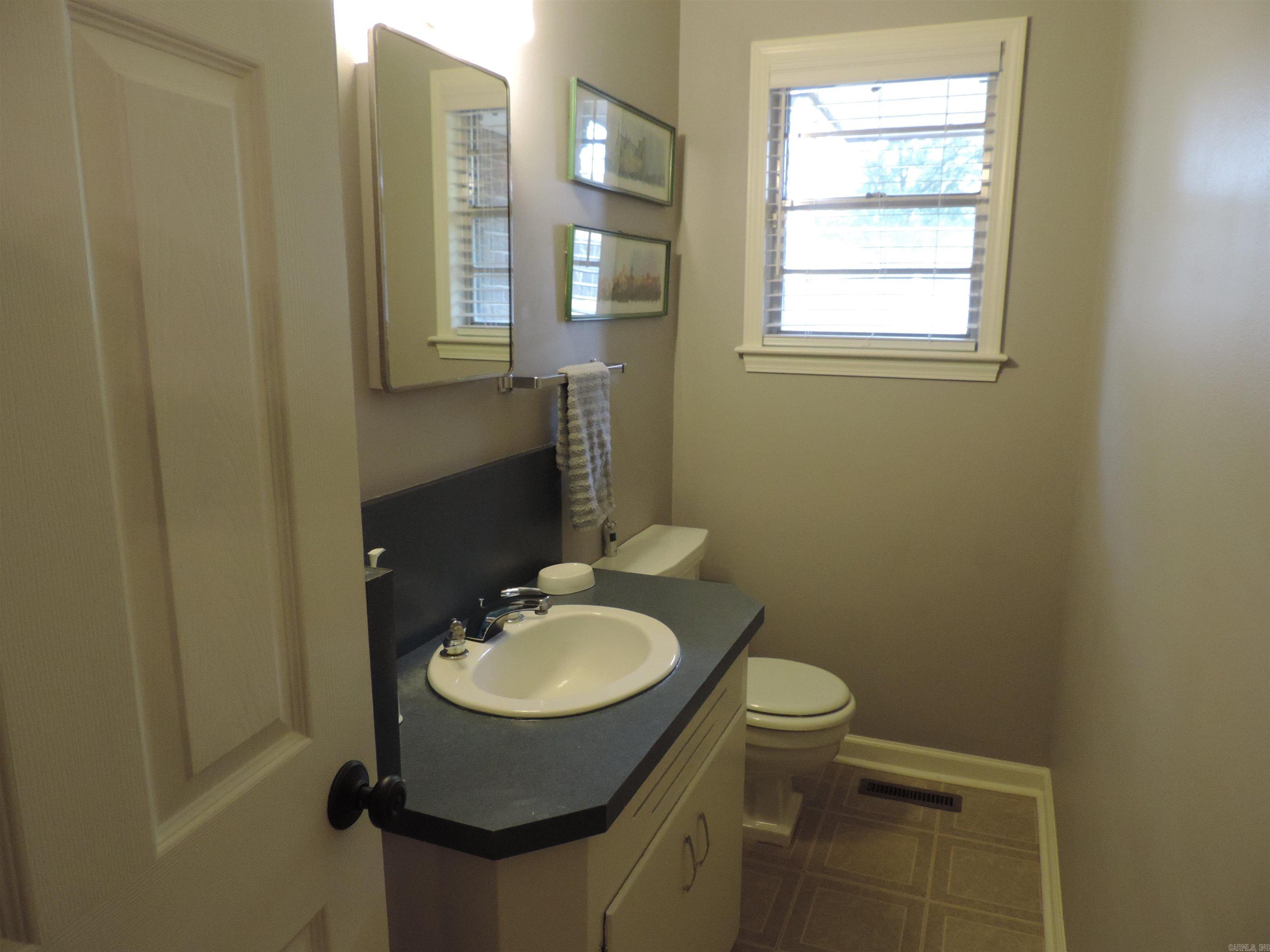 410 Adams Street Dumas, AR 71639